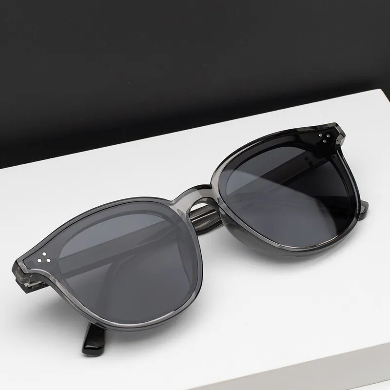 RECLOW LAHEE SUNGLASS ｜ 韓系極簡風