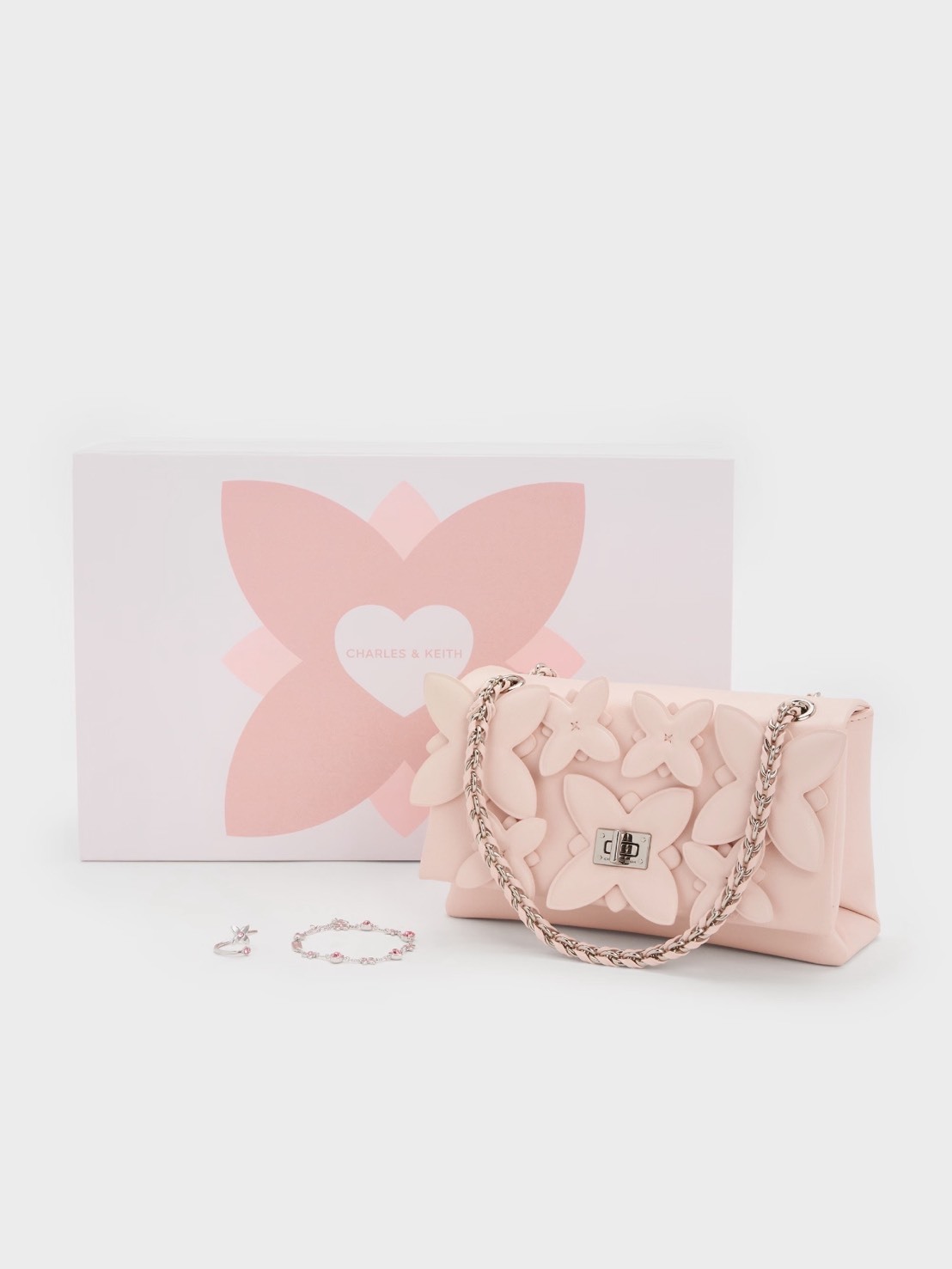 國外限定 CHARLES＆KEITH 小CK 七夕限定蝶花禮盒  含戒指 手鏈 包包