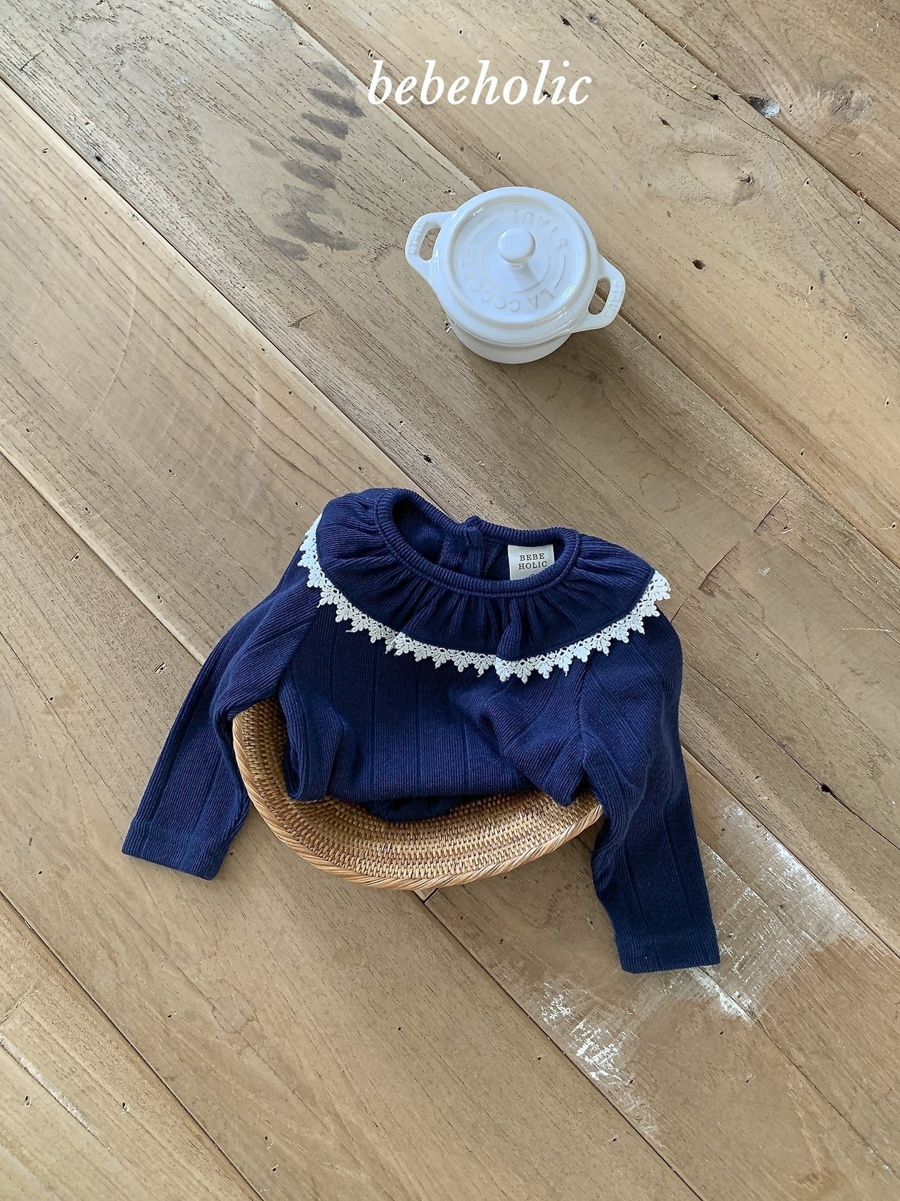 BEBE HOLIC Via Ruffle Suit