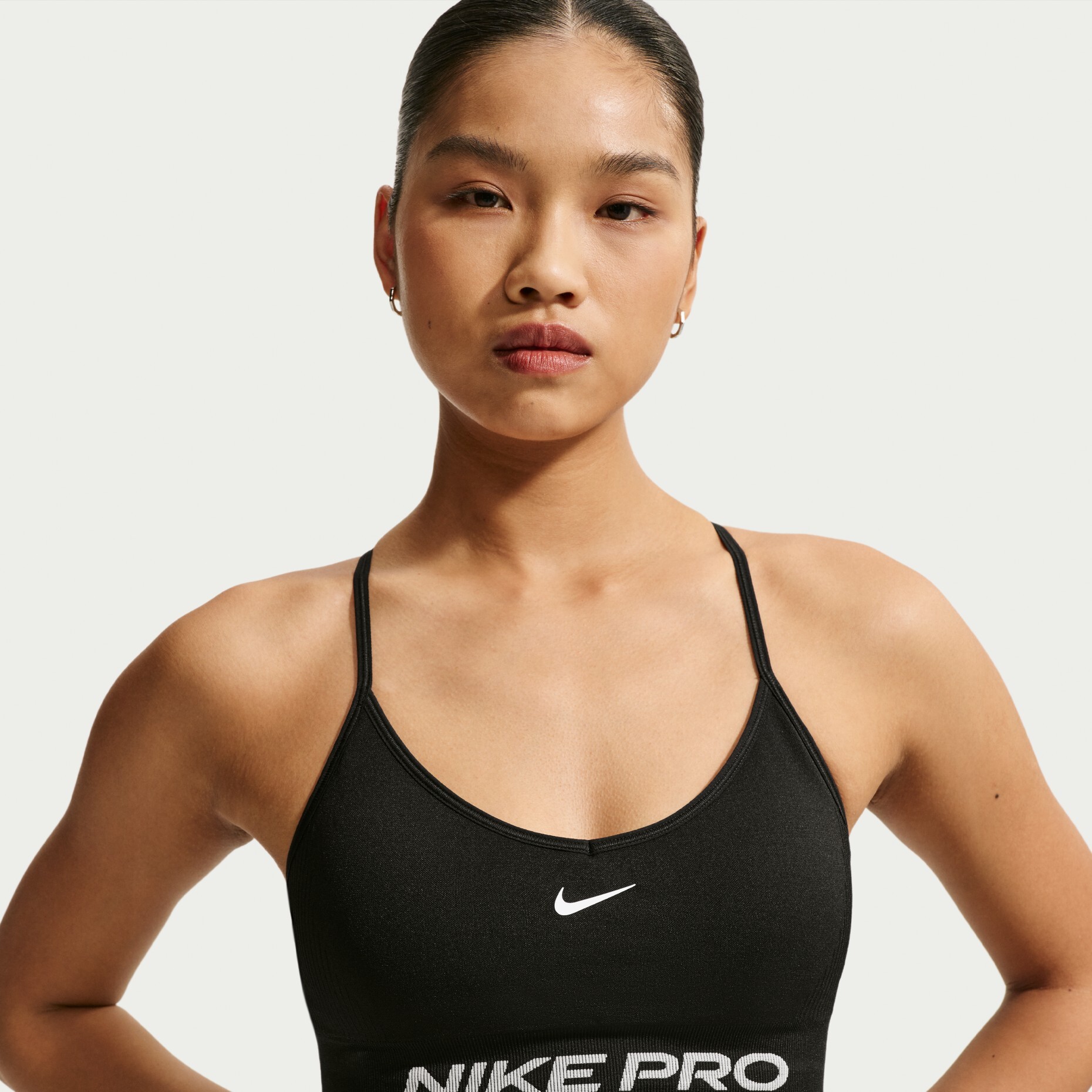 女款 NIKE PRO DRI-FIT SPORTS BRA 黑色 輕度支撐 瑜珈 訓練 可拆式胸墊 運動內衣【IV1470-011】NKTF