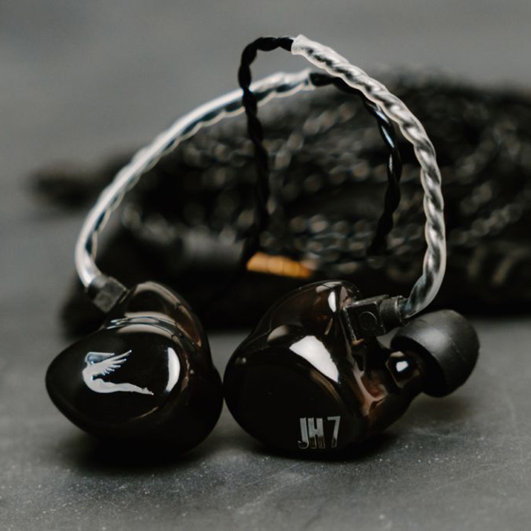 JH Audio JH7 Universal (Black)– 3 driver/2-way crossover IEM