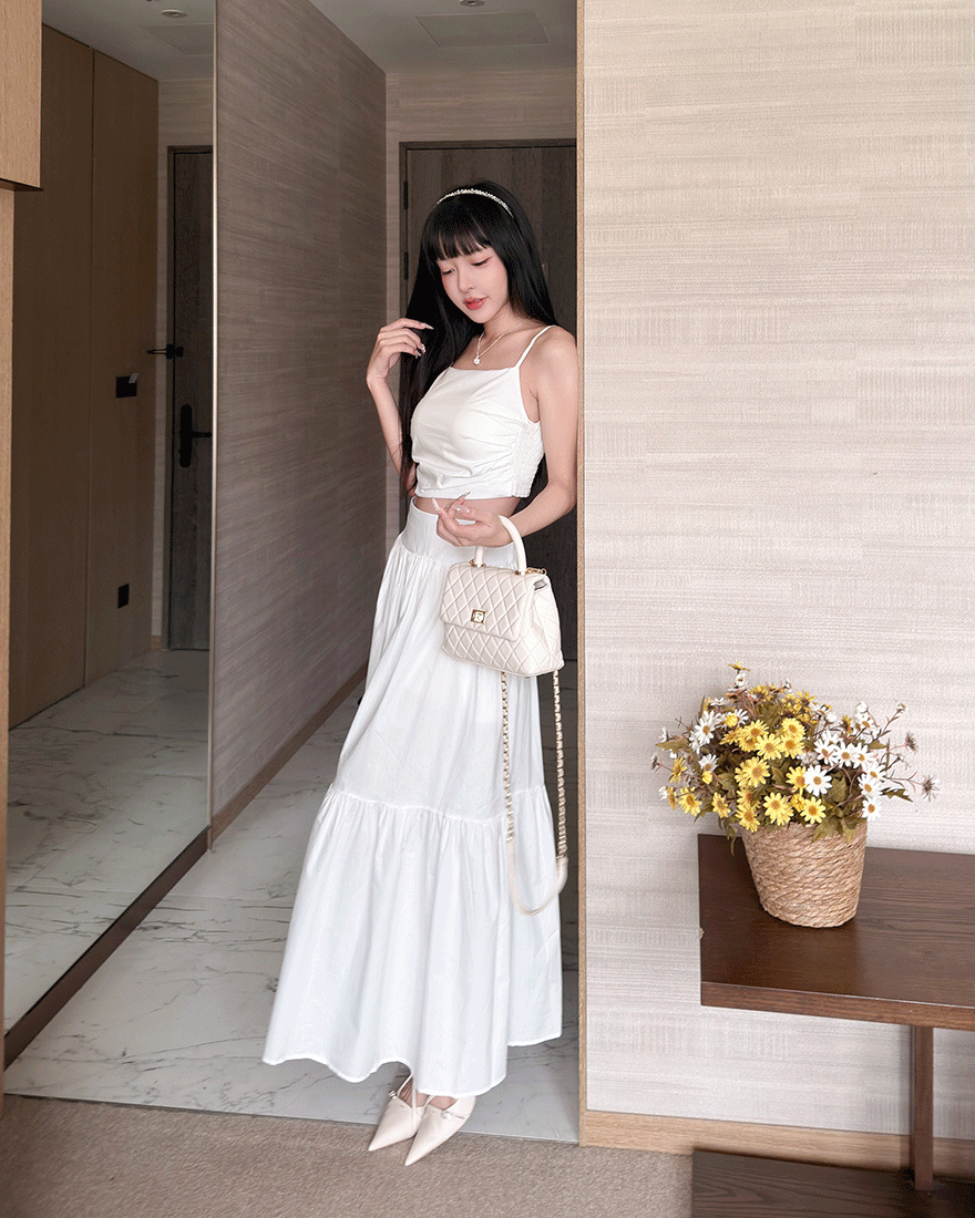 LINA LINA沁夏繆思純色細肩帶上衣長裙兩件組-氣質白