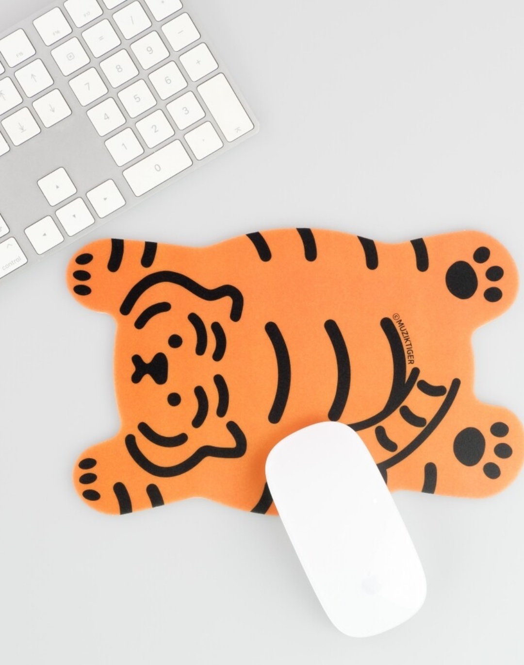 MUZIK TIGER / 趴姿胖胖虎滑鼠墊