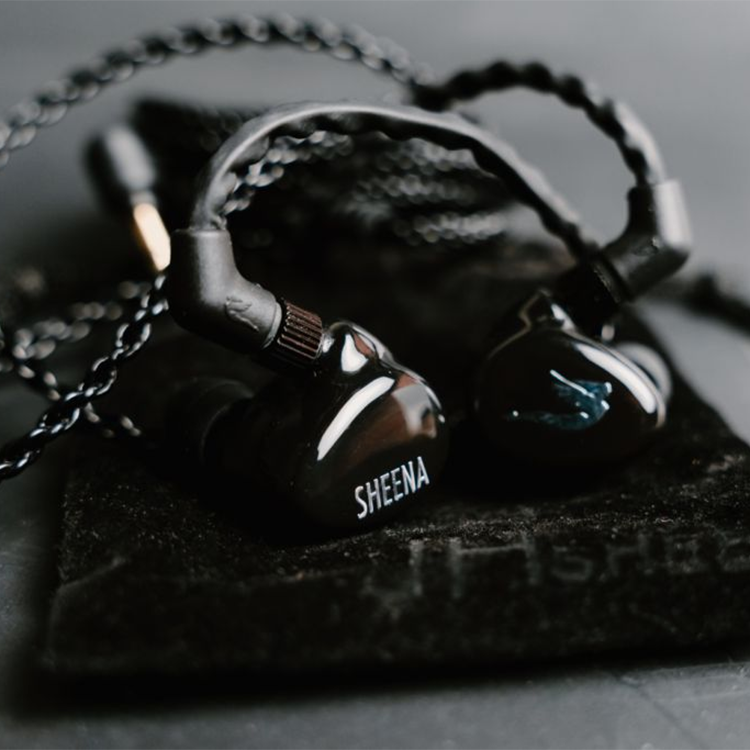 JH Audio Sheena Universal (Black) – 8 driver / 4‑way crossover IEM
