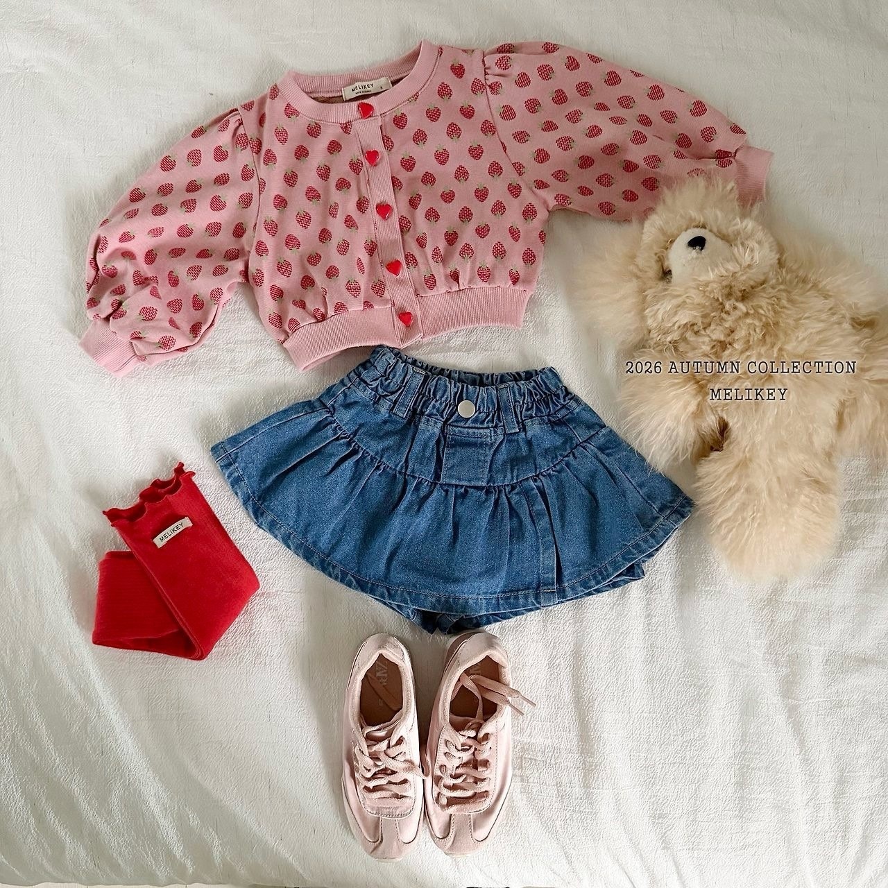 MELIKEY Berry Cardigan