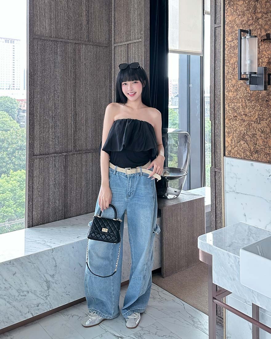 LINA LINA純粹魅力純色荷葉滾邊一字領上衣-高貴黑