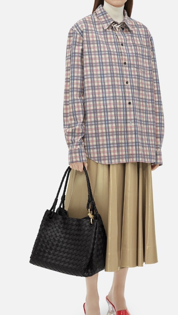 【3色入】Bottega Veneta BV Large Parachute Intrecciato Shoulder Bag