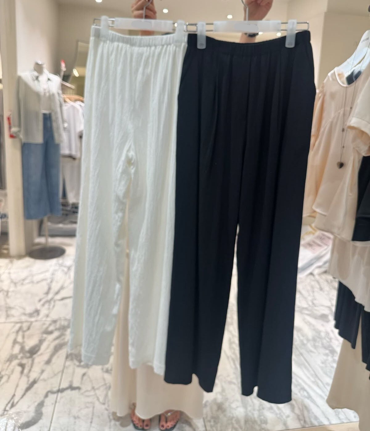 【限量】LS20 下身 褲 腰26-46 HIP58 長41 $499