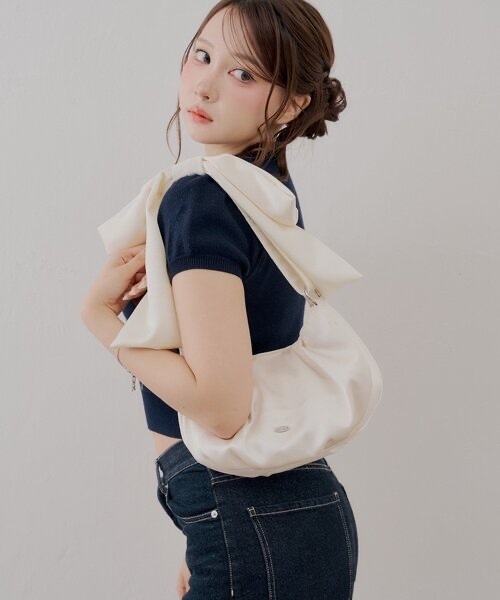 Chico / Ribbon Handle Circle Bag