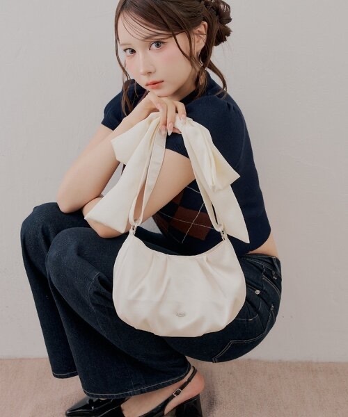 Chico / Ribbon Handle Circle Bag