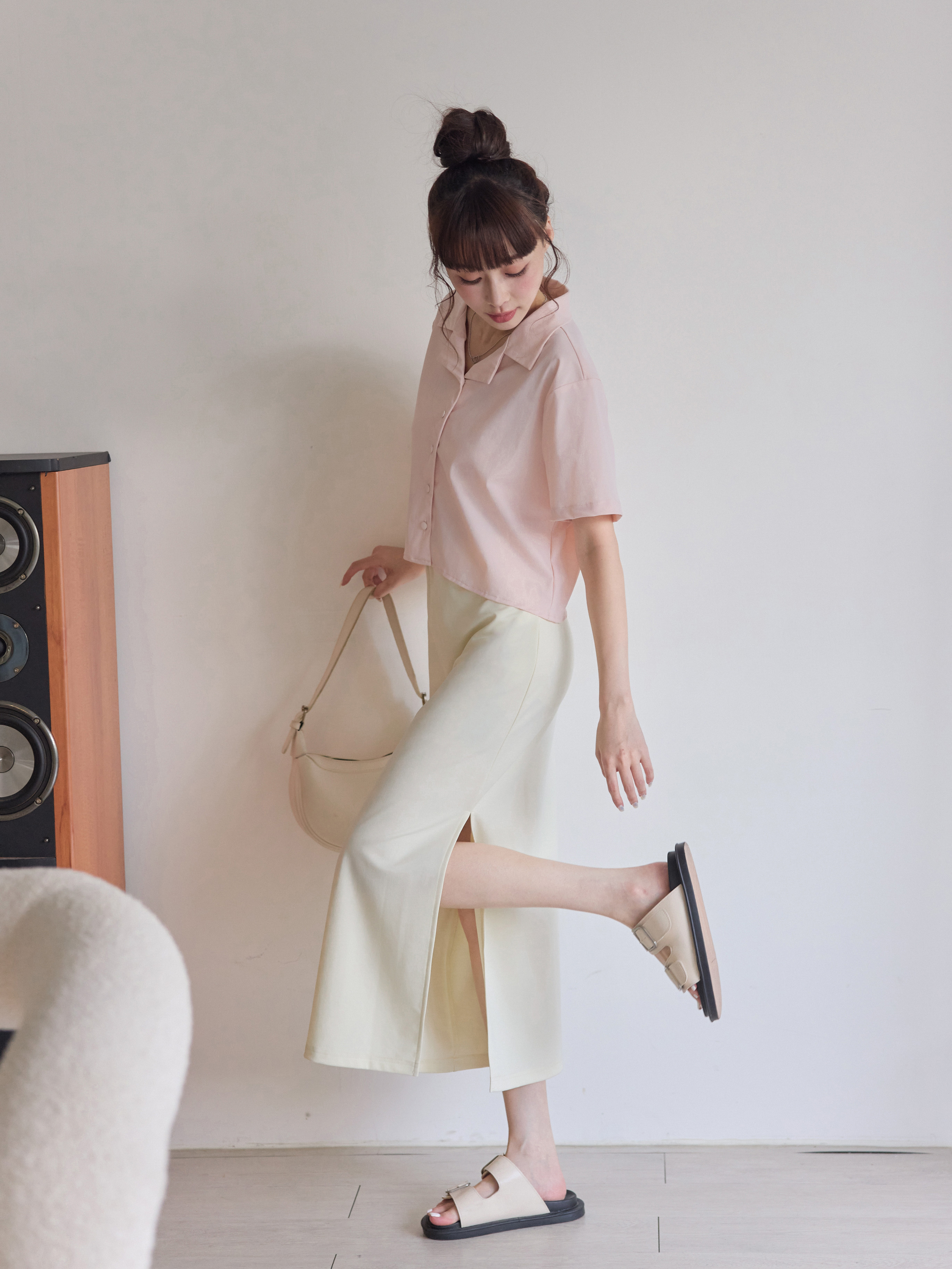 0702chu_1975.jpg