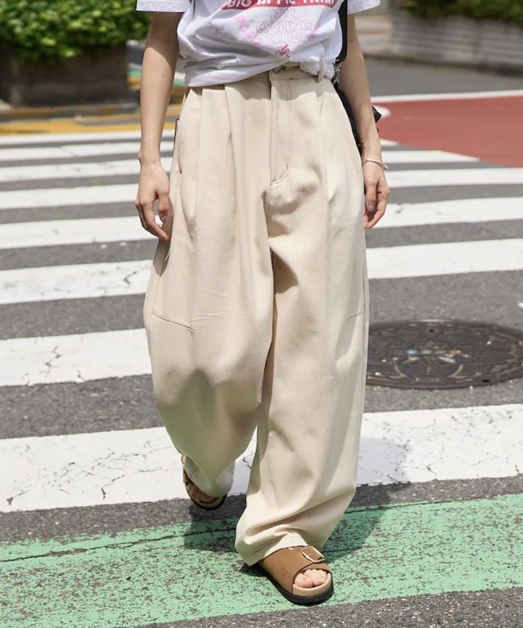 現貨 | Freak's Store FIT MAGIC Marbelt Tuck Curve Pants 弧形剪裁 雙褶氣球褲 女裝