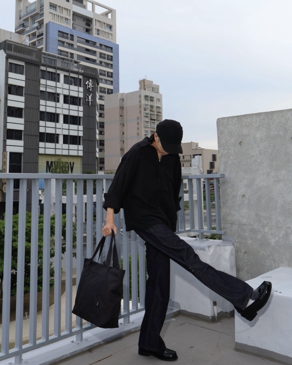 皓安 LOOK 01