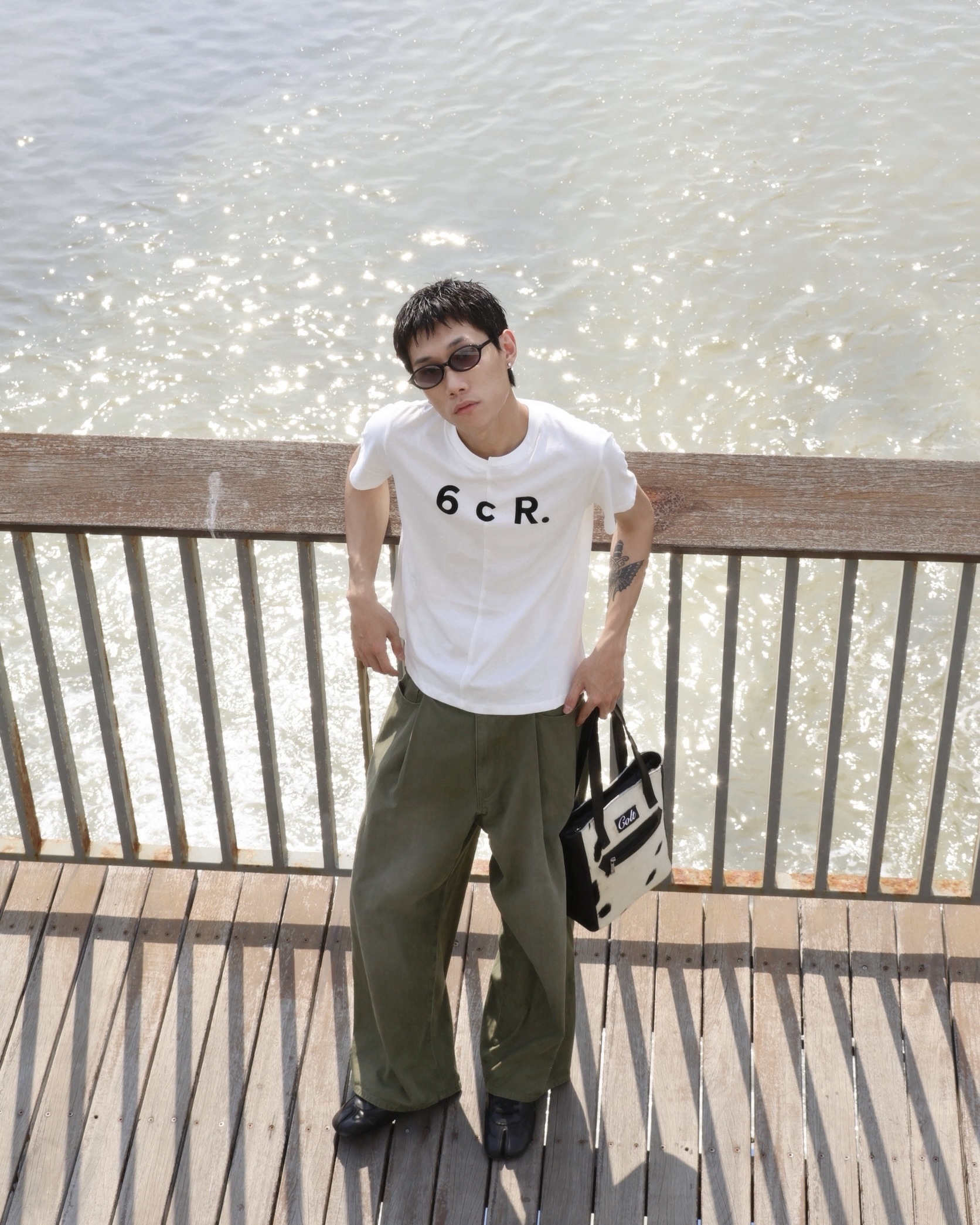 皓安 LOOK 01