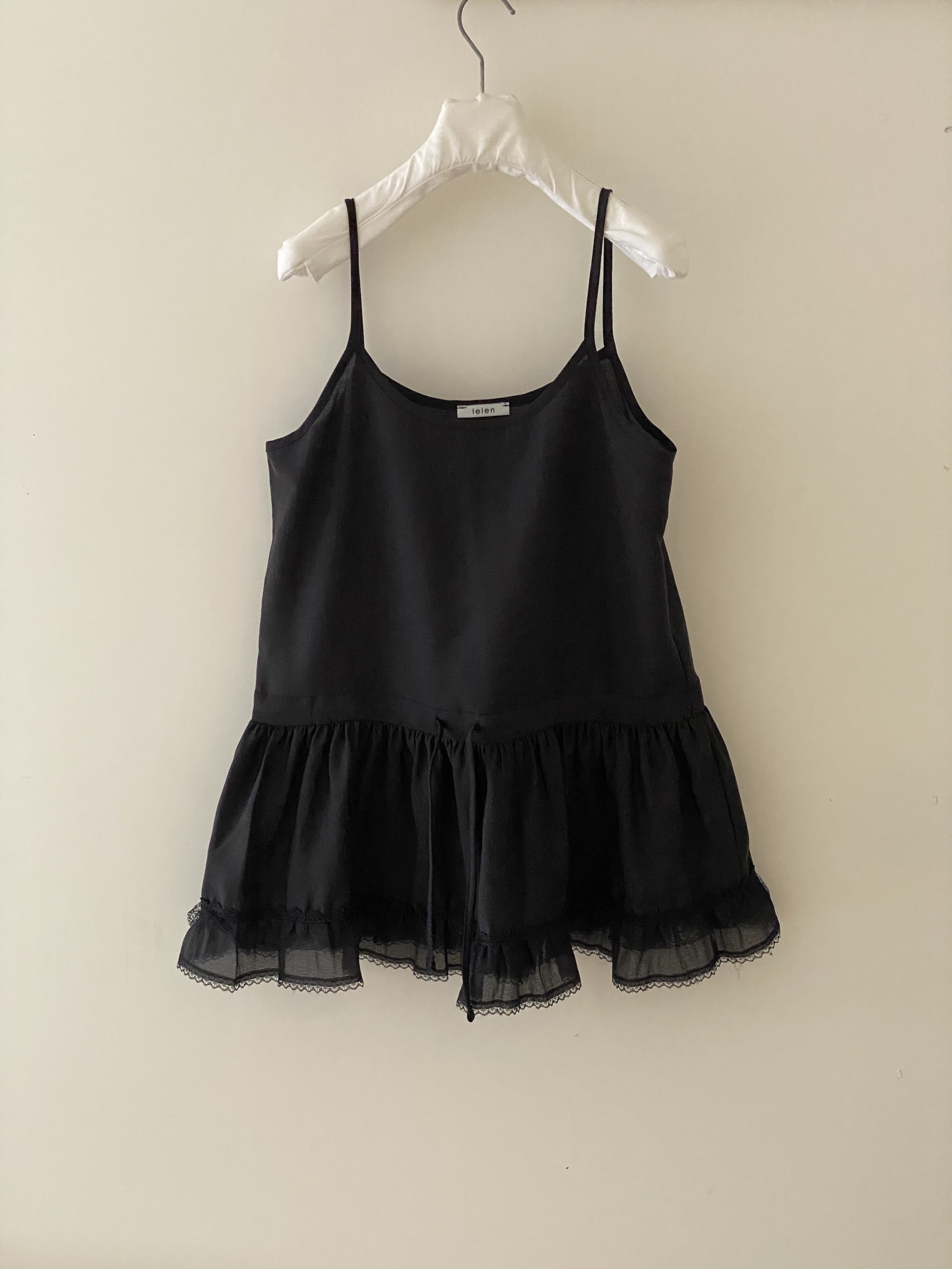 【限量】LN17   背心LACE  胸37 腰37 HIP48 長30 $499
