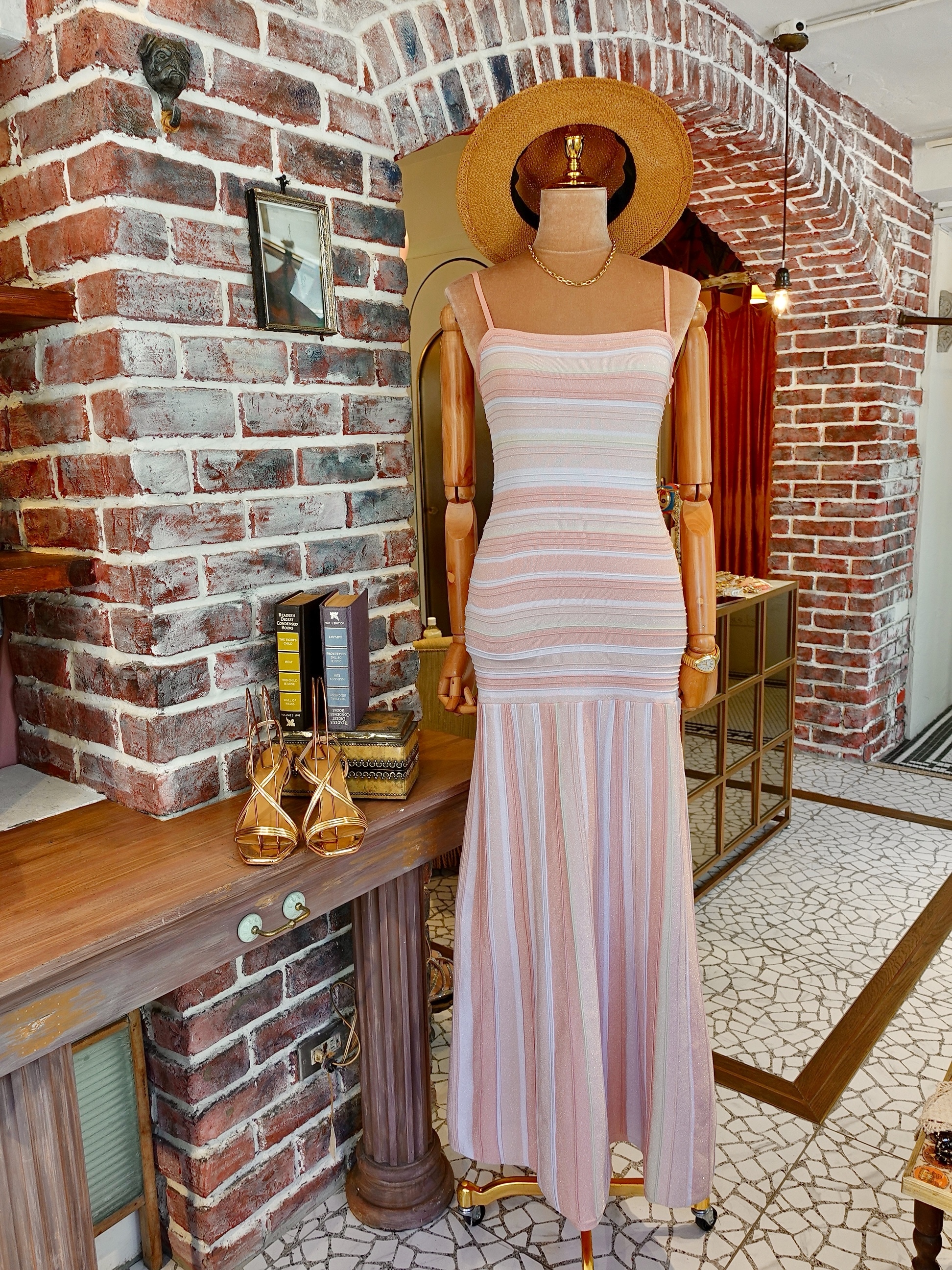 Pink Dream粉紅白色條紋繃帶Maxi Dress