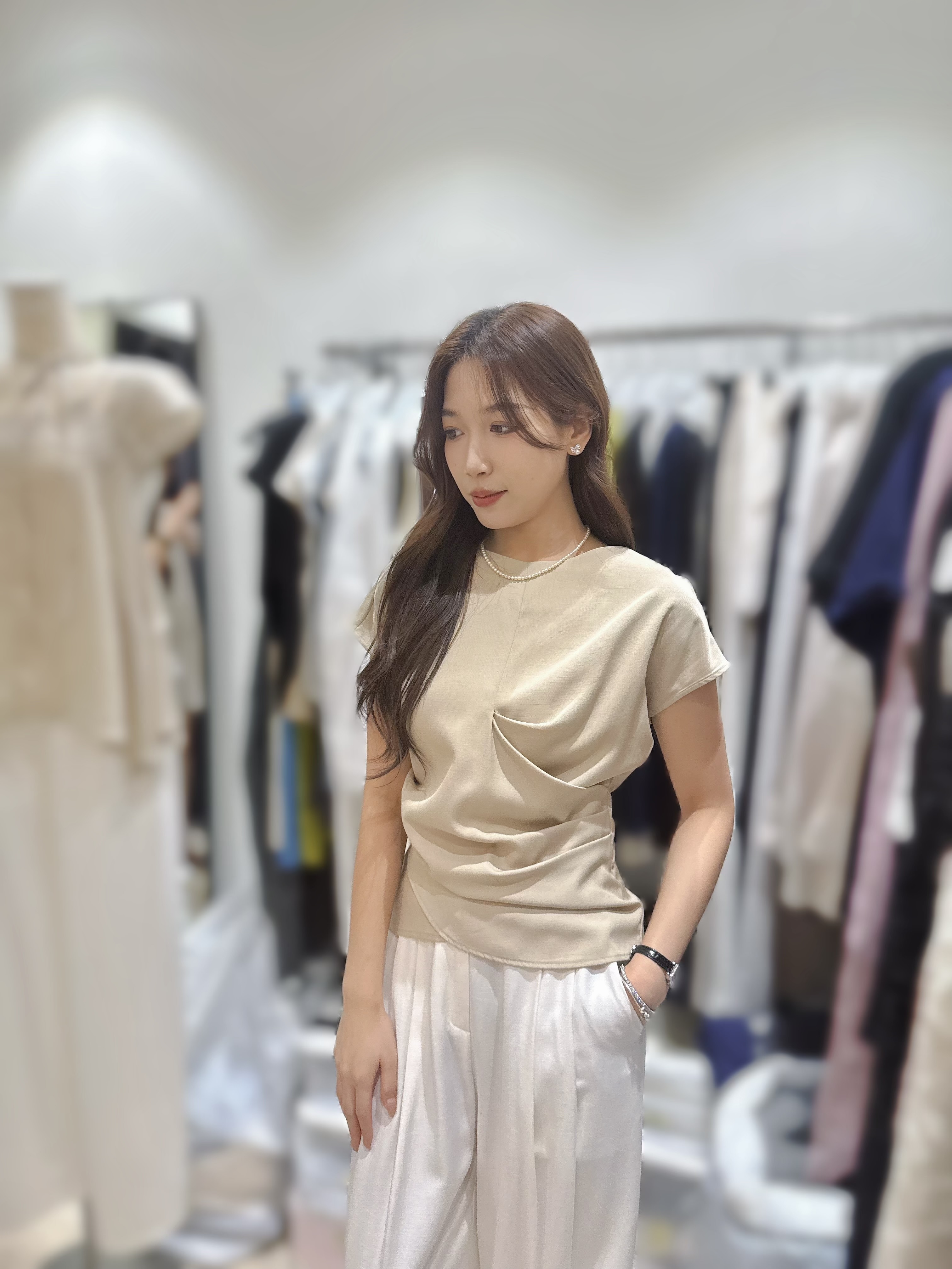 【限量】LS23  高質襯衫  胸42 長22.5 $549