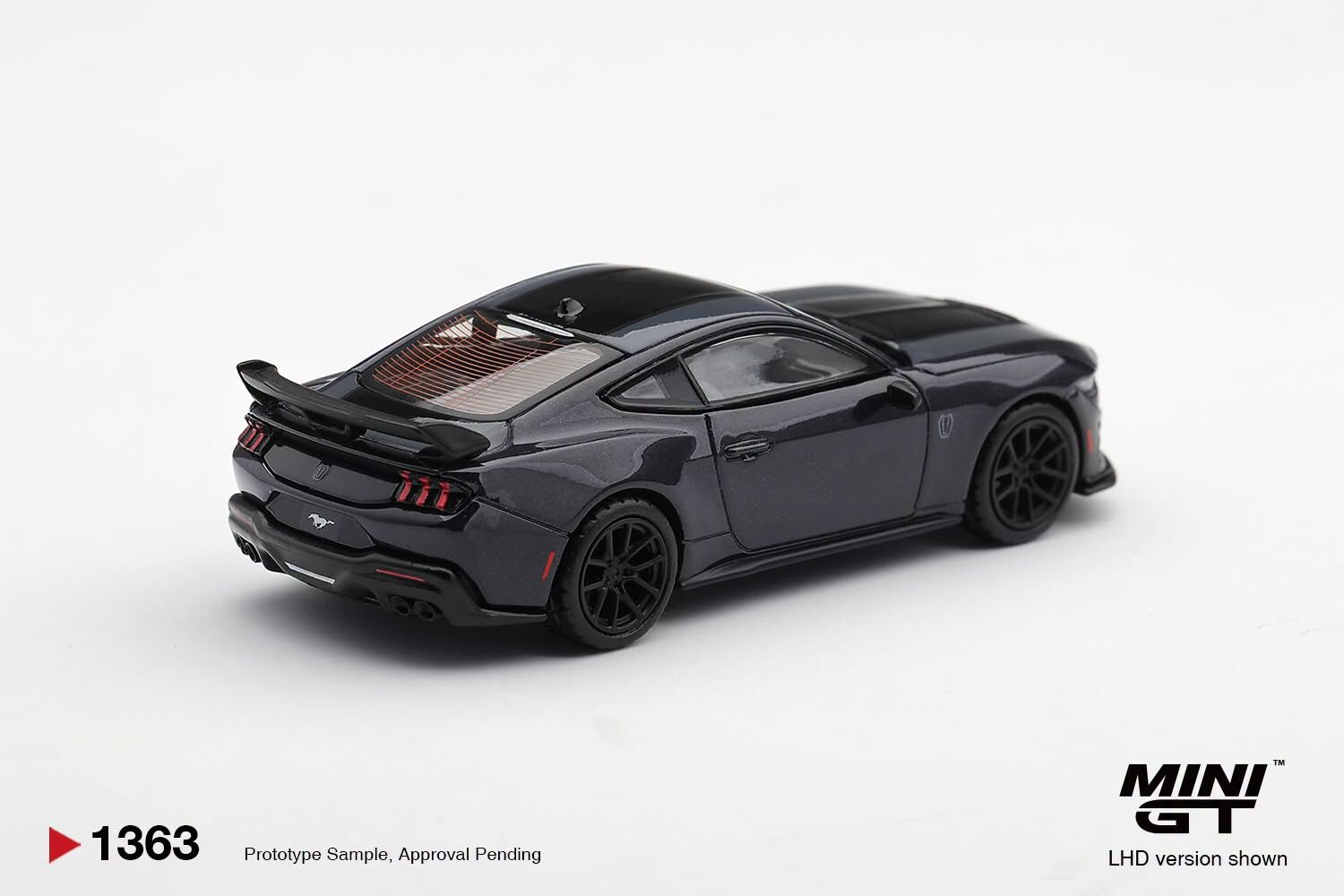 [預訂] Mini GT #1363 福特Ford Mustang Dark Horse Blue Ember 右軚