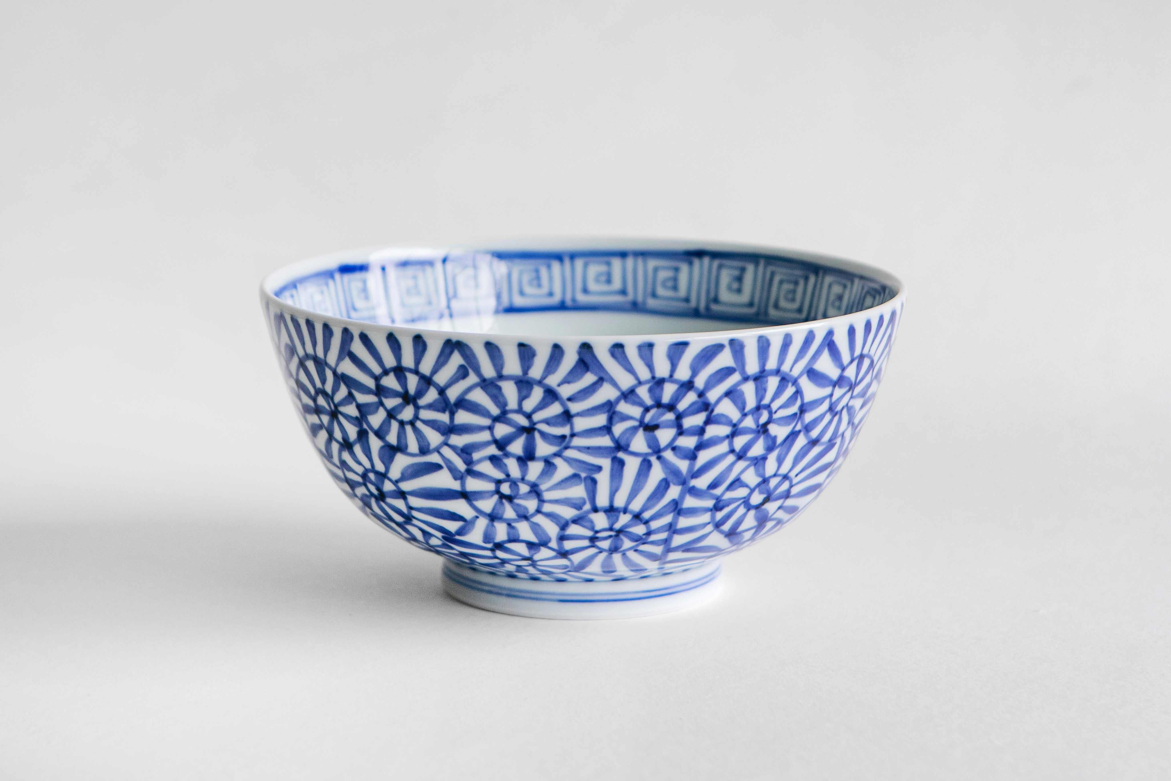 溪山窯 - 染付蛸唐草 5.5寸段入丼碗