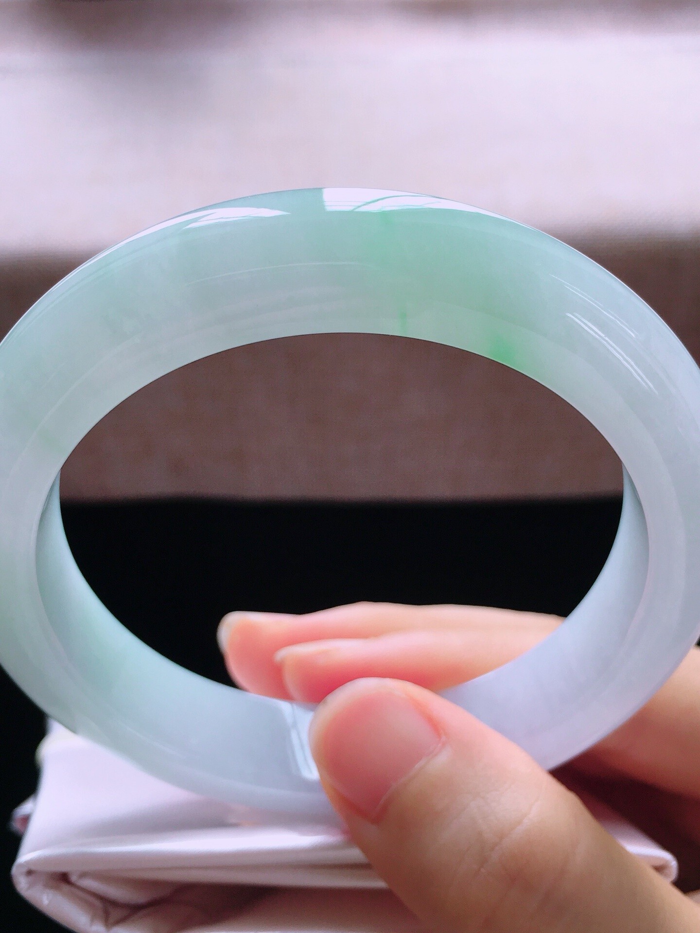 老種飄綠翡翠手鐲,天然翡翠A玉, 緬甸玉, Jade, Jadeite