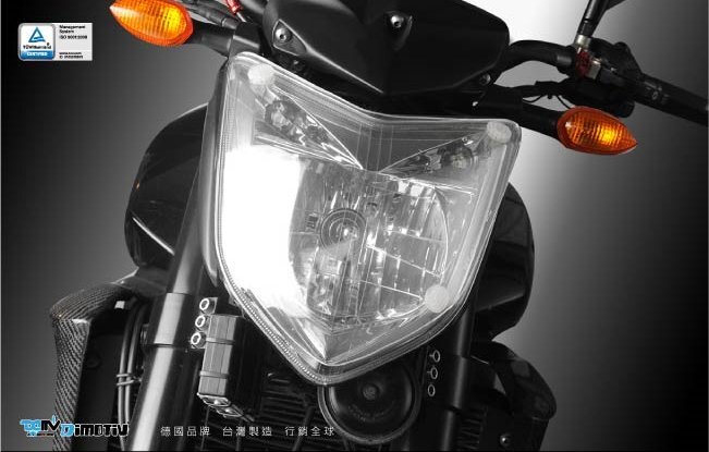 【DIMOTIV】 YAMAHA FZ1N 06-16 大燈護鏡 大燈護片 大燈護目鏡 DMV