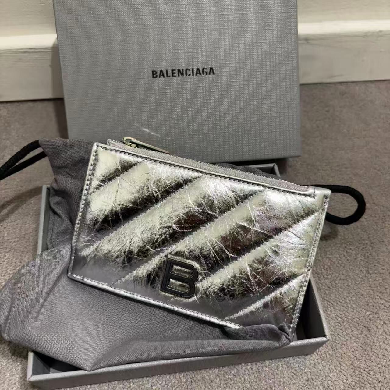 【預購】Balenciaga S080502 Crush 斜紋菱格零錢包 (銀色)