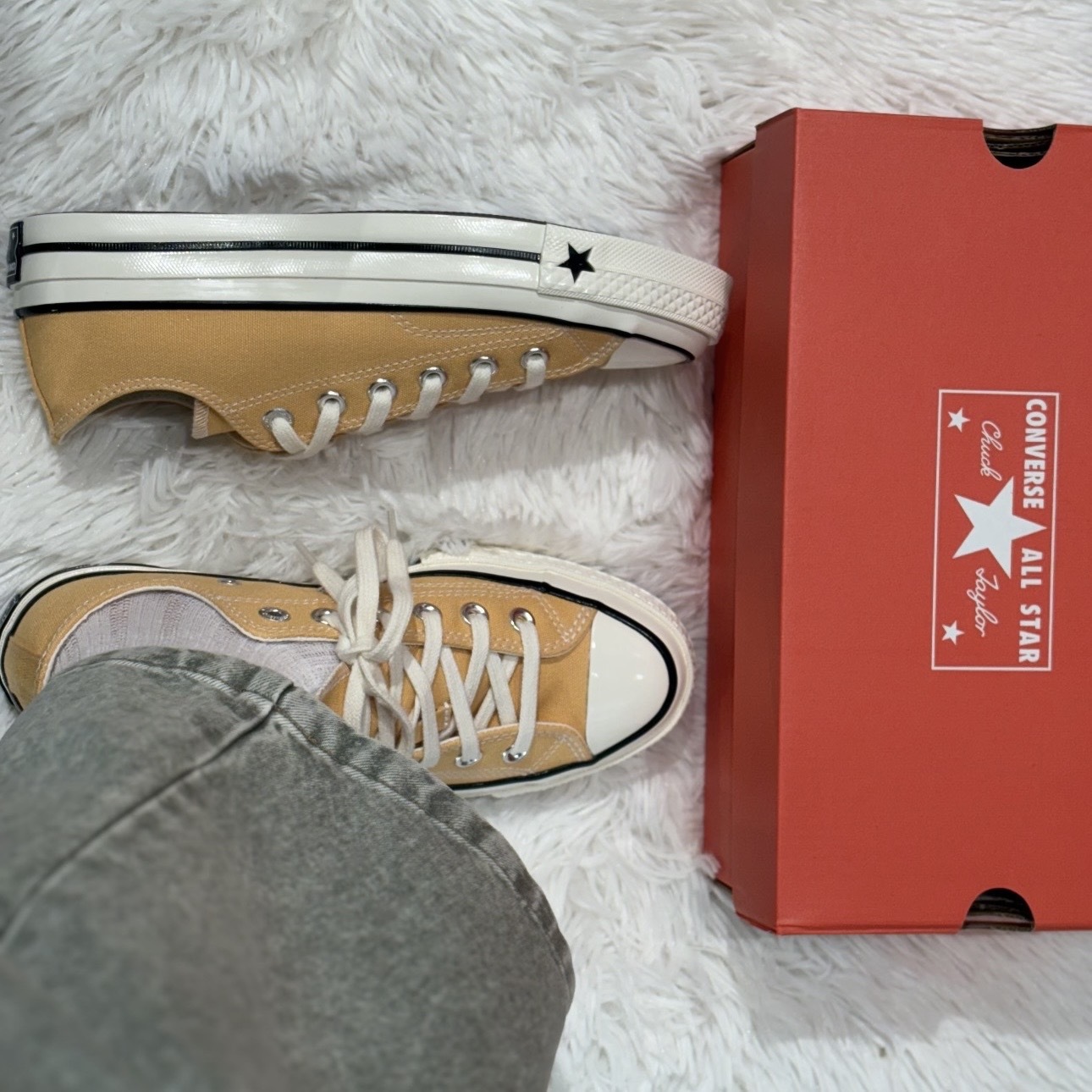 CONVERSE CHUCK 70 X 蜂蜜奶黃 低筒 帆布鞋 匡威 男女 KARINA代言 A24236C