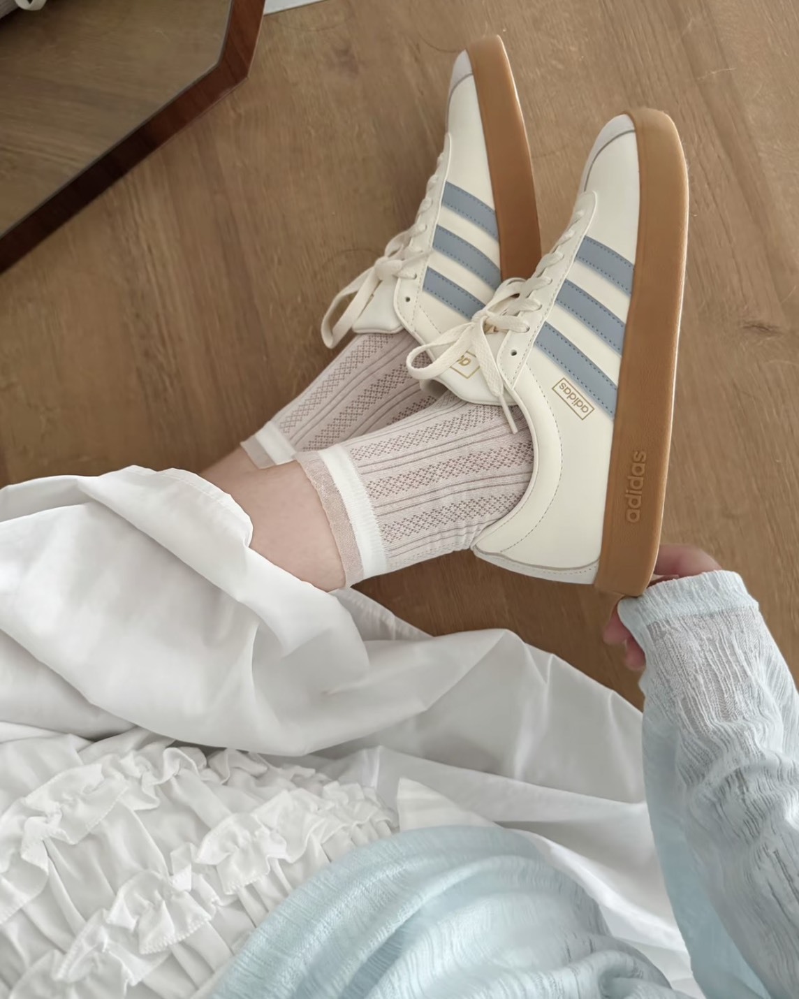 <破盤大降價>Adidas Neo Vl Court Classic 德訓鞋 焦糖底 皮革 奶油藍