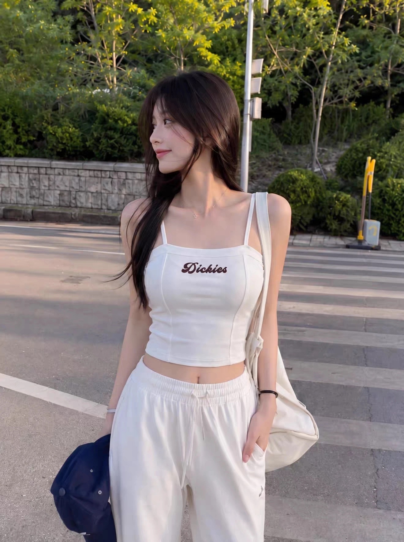 【預購】Dickies 草寫Logo字 自帶胸墊 可調吊帶 美背顯瘦 辣妹背心 多色可選