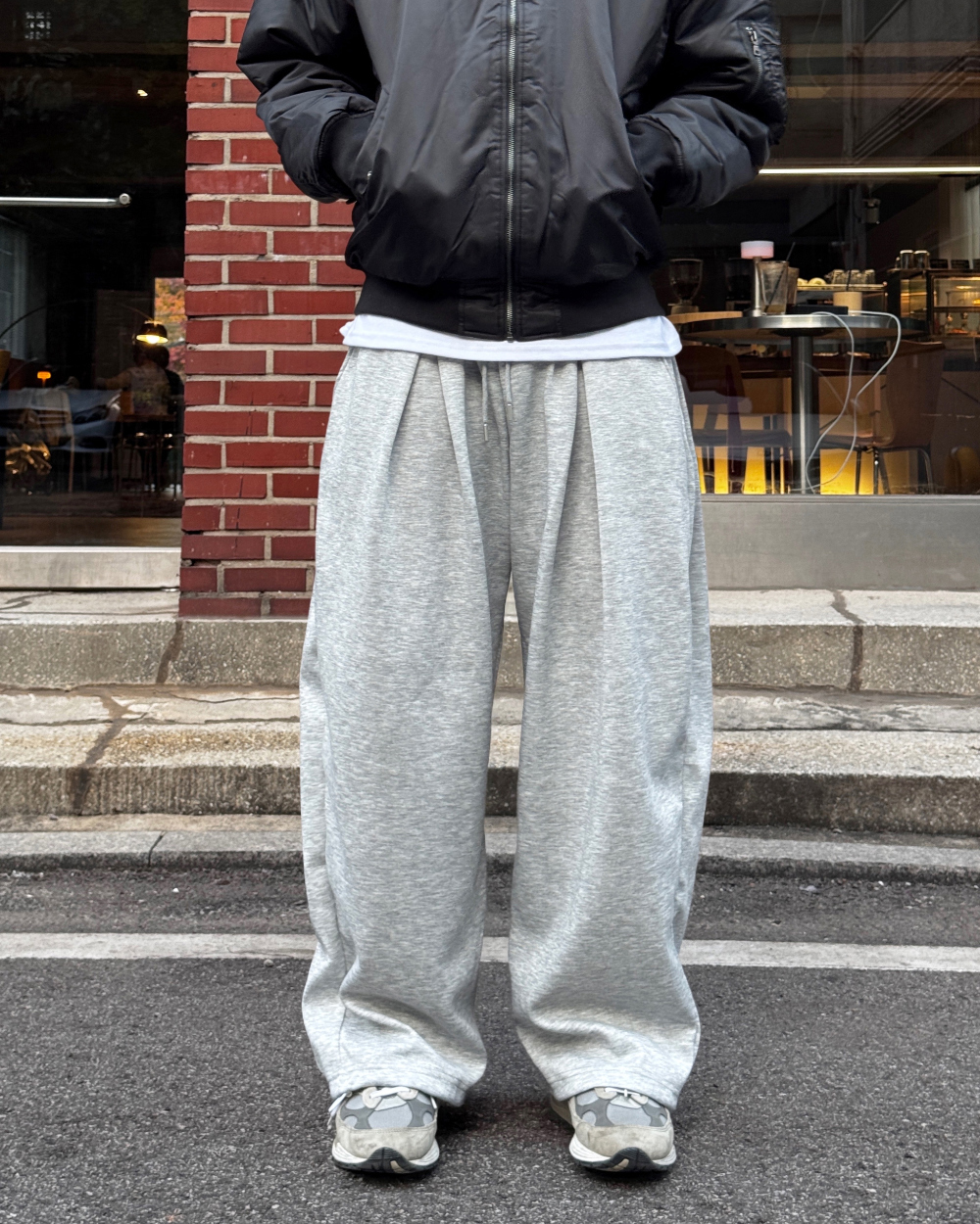 <尾貨出清>XIN OUTLET 韓國 寬鬆 抽繩 打褶 棉褲 三色