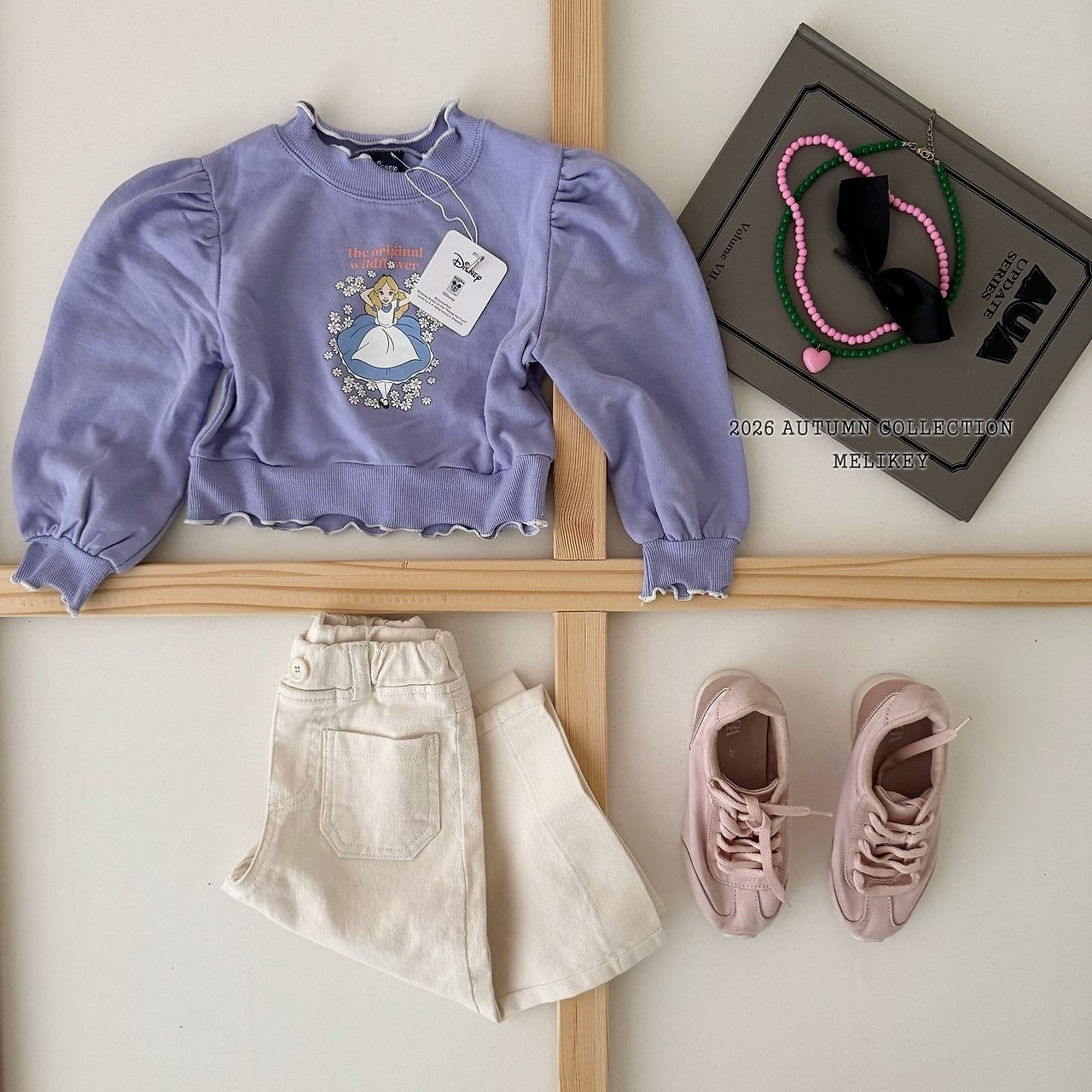 MELIKEY Alice Puff Sweatshirt