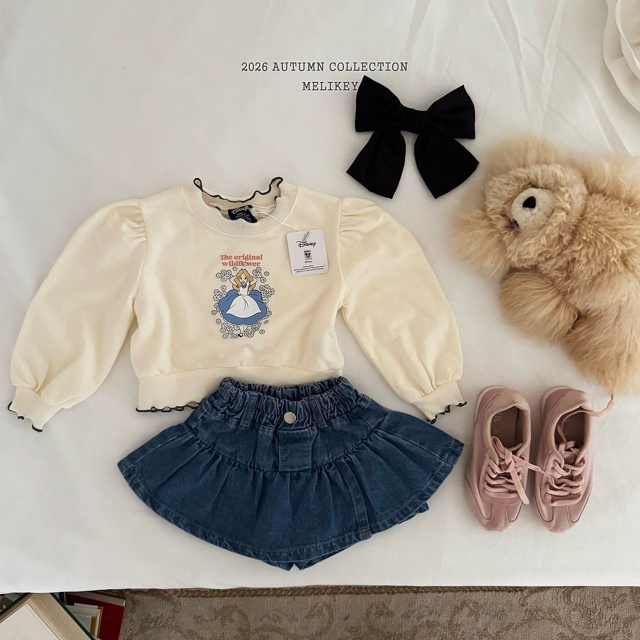 MELIKEY Alice Puff Sweatshirt