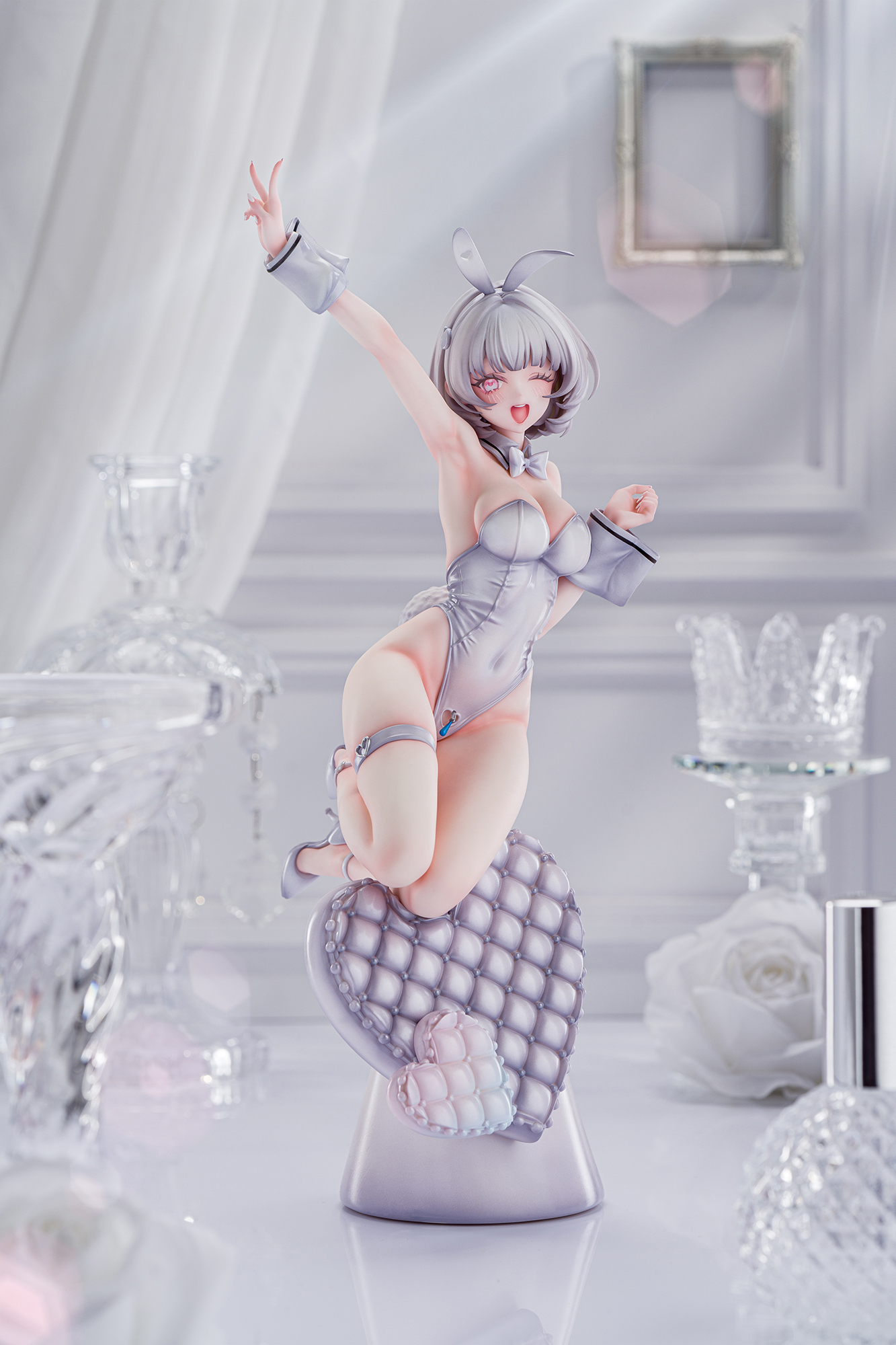 KAWA DESIGN Bunny Girl Natalia 1/6 Scale Figure