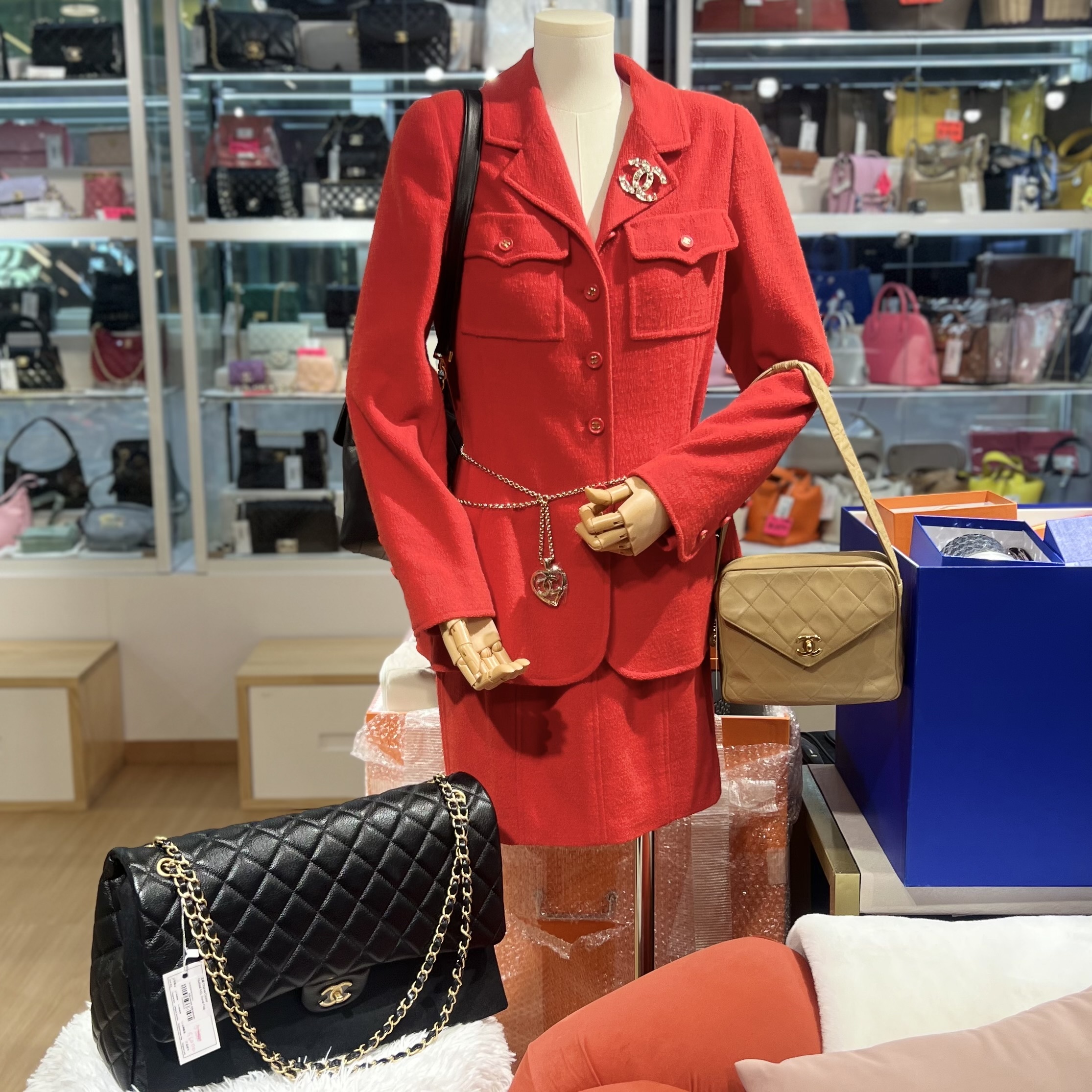 98%NEW二手CHANEL經典兩件式套裝 36碼  復古紅色羊絨 #香榭站正品