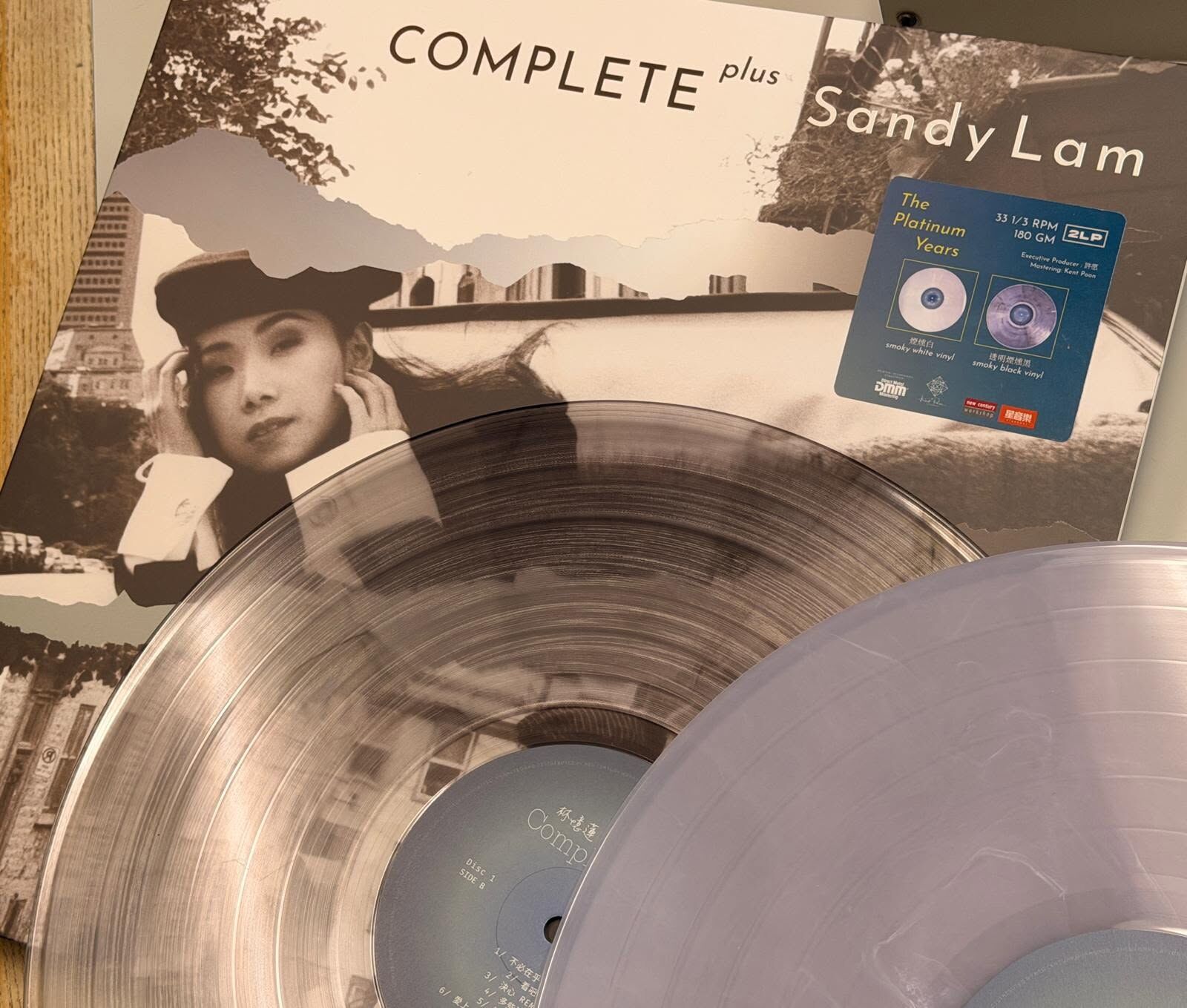 林憶蓮 Sandy Lam - COMPLETE PLUS SANDY LAM 2LP (smoky white vinyl & smoky black vinyl)