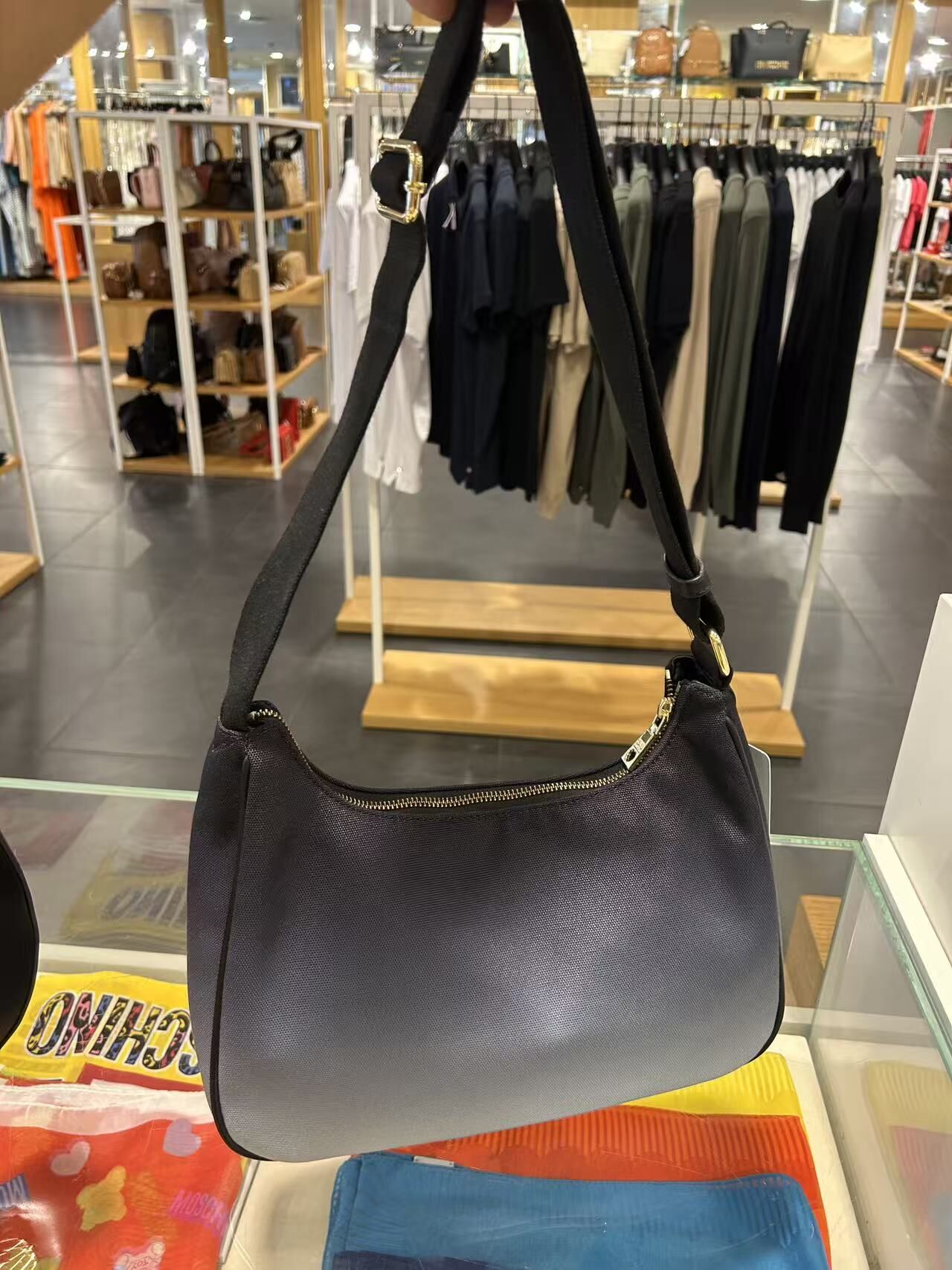LYS02229 Love Moschino 漸變色Hobo