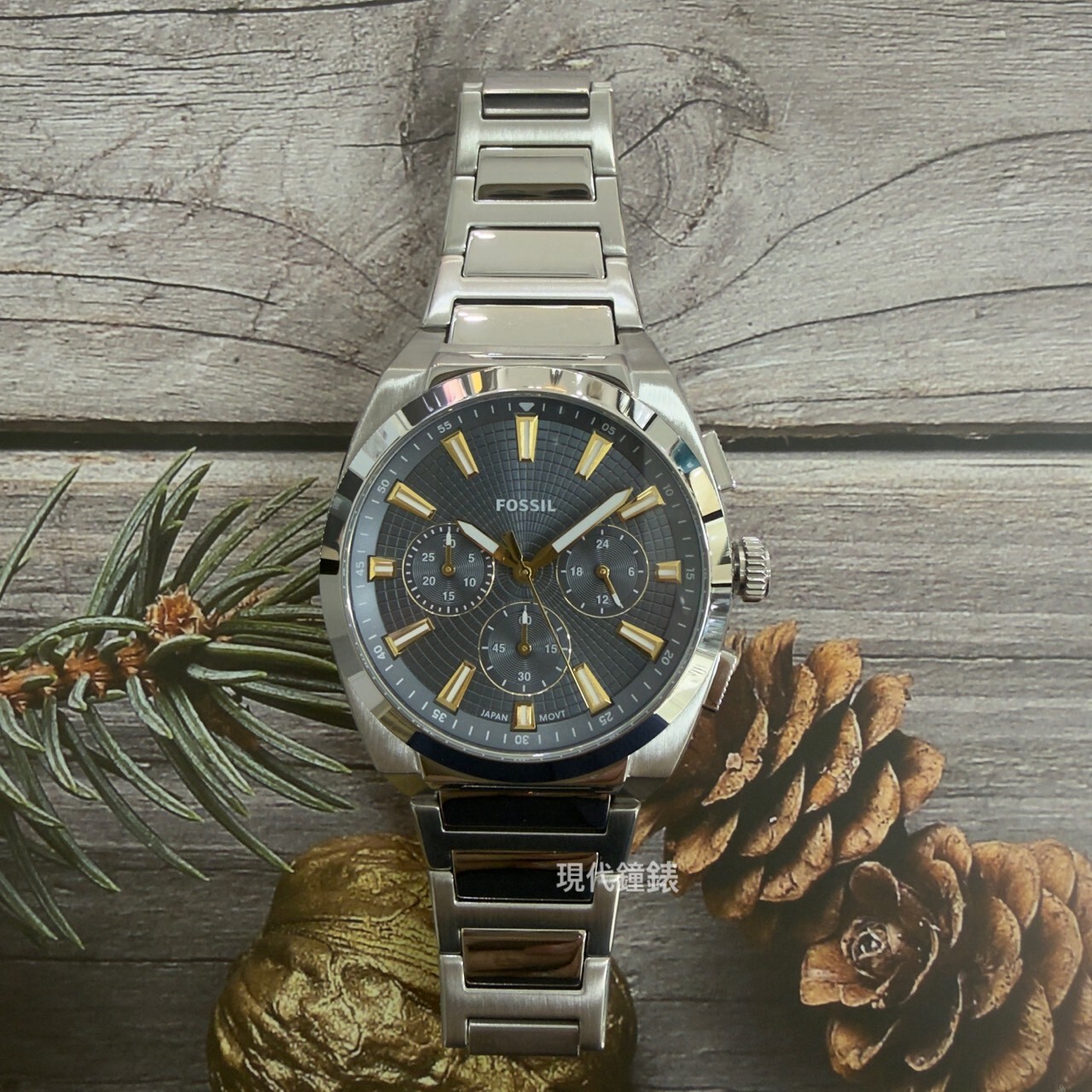 【Fossil】Everett 計時三眼銀色不鏽鋼手錶｜金明洙配戴款 FS6154 44mm 現代鐘錶