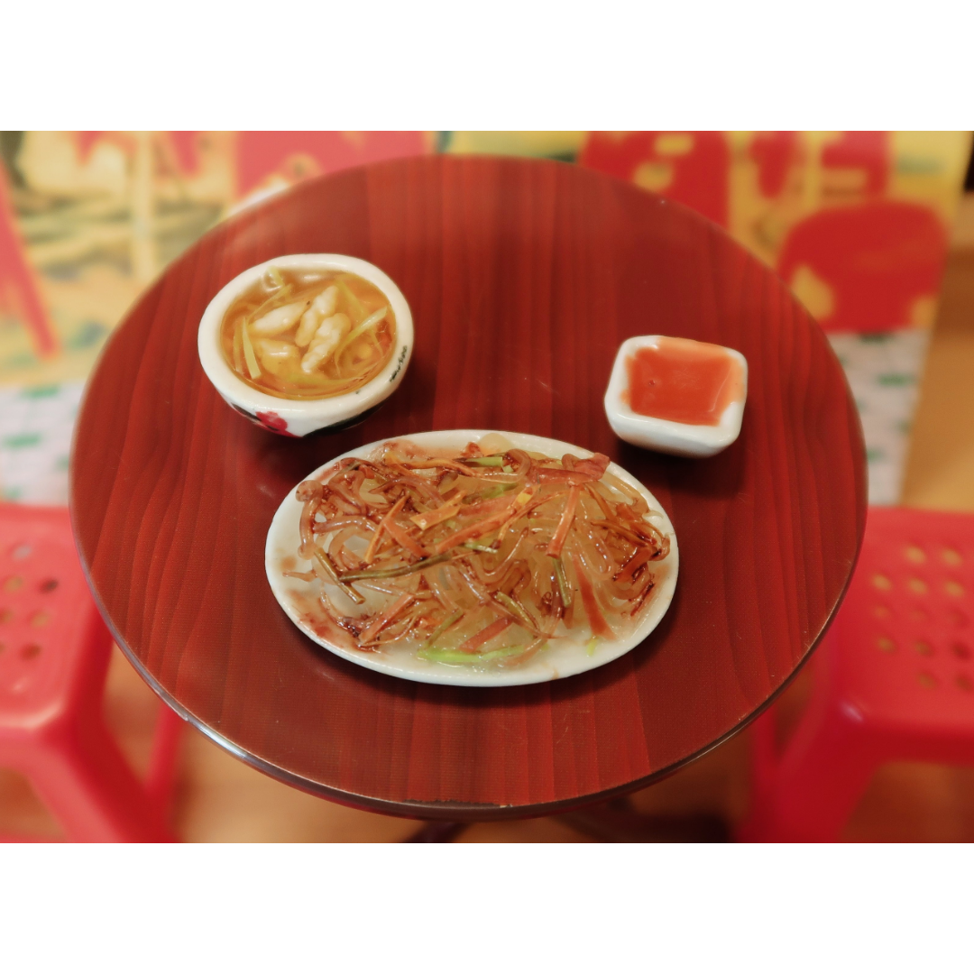 麵粉花微型食物擺設 - 港式炒米粉配生菜魚肉