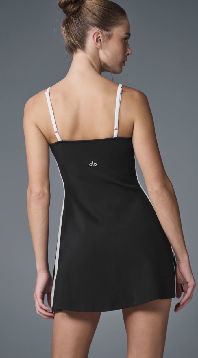 【2色入】Alo Yoga Airbrush Streamlined Dress 流線雕塑感運動連身裙⁠ (Core Colour)
