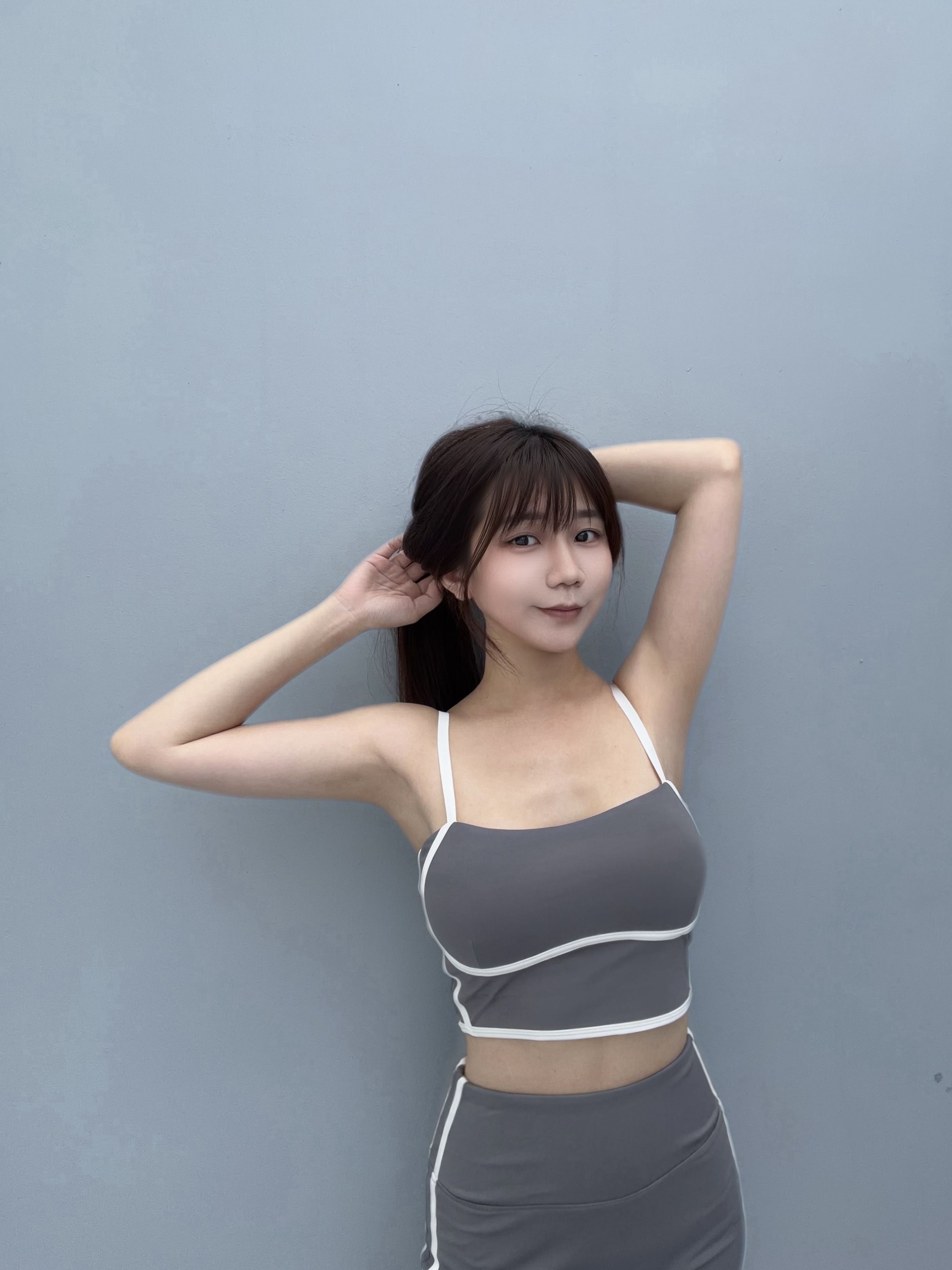 蜜桃型撞色BRA TOP