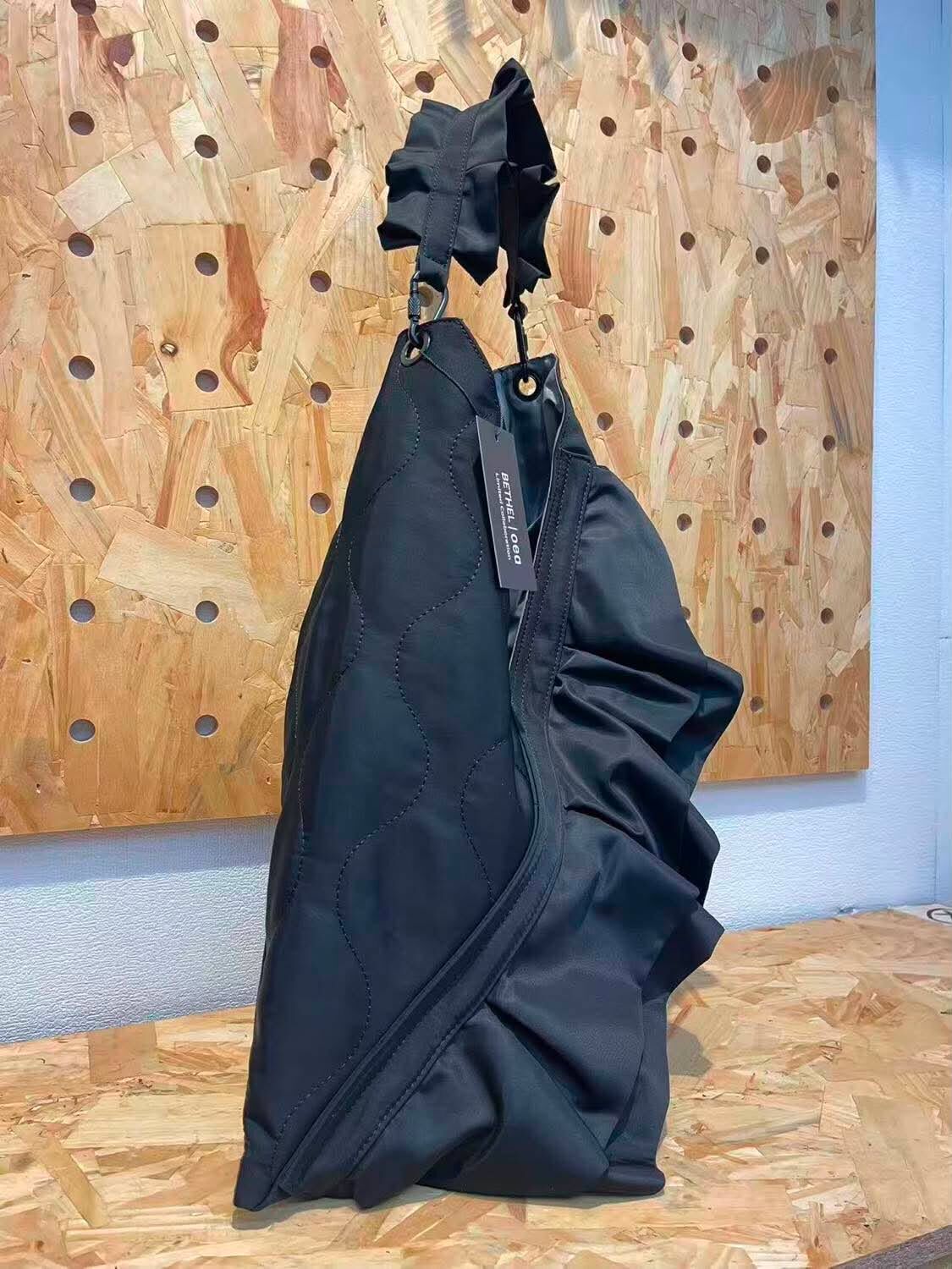 預售款-Ruffle Shoulder Bag