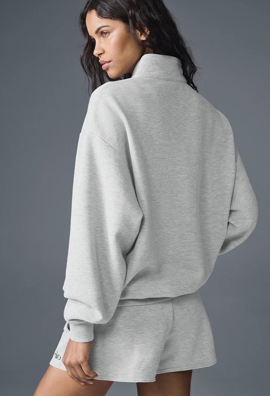 【5色入】 Alo Yoga Accolade 1/4 Zip Pullover 經典金屬標 1/4 拉鏈衛衣外套⁠
