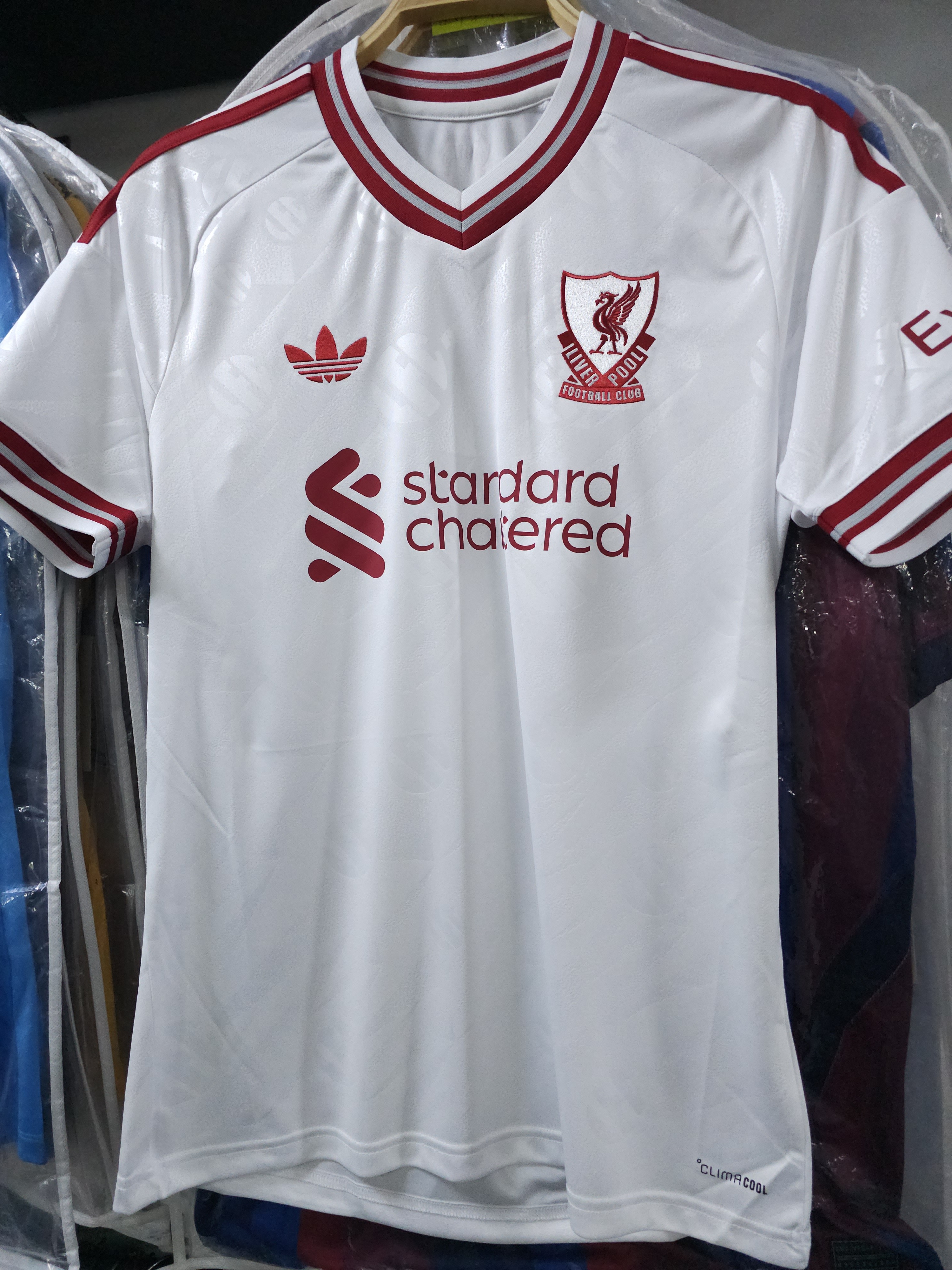 26-27 Liverpool Away Stadium Jersey