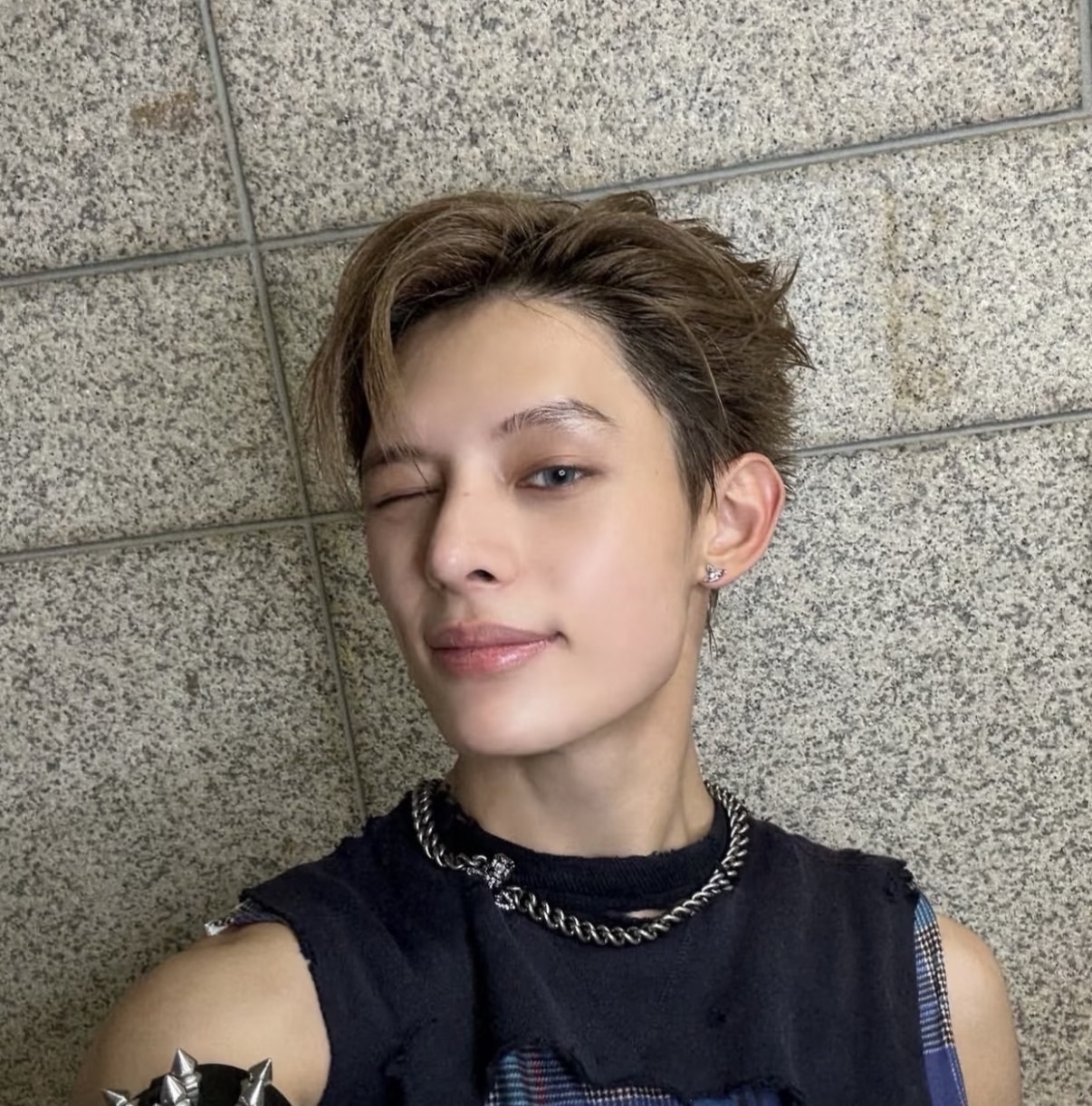 〈趙雨凡同款!!〉西太后 Vivienne Westwood NANO solitaire 土星水鑽 耳釘 趙雨凡同款
