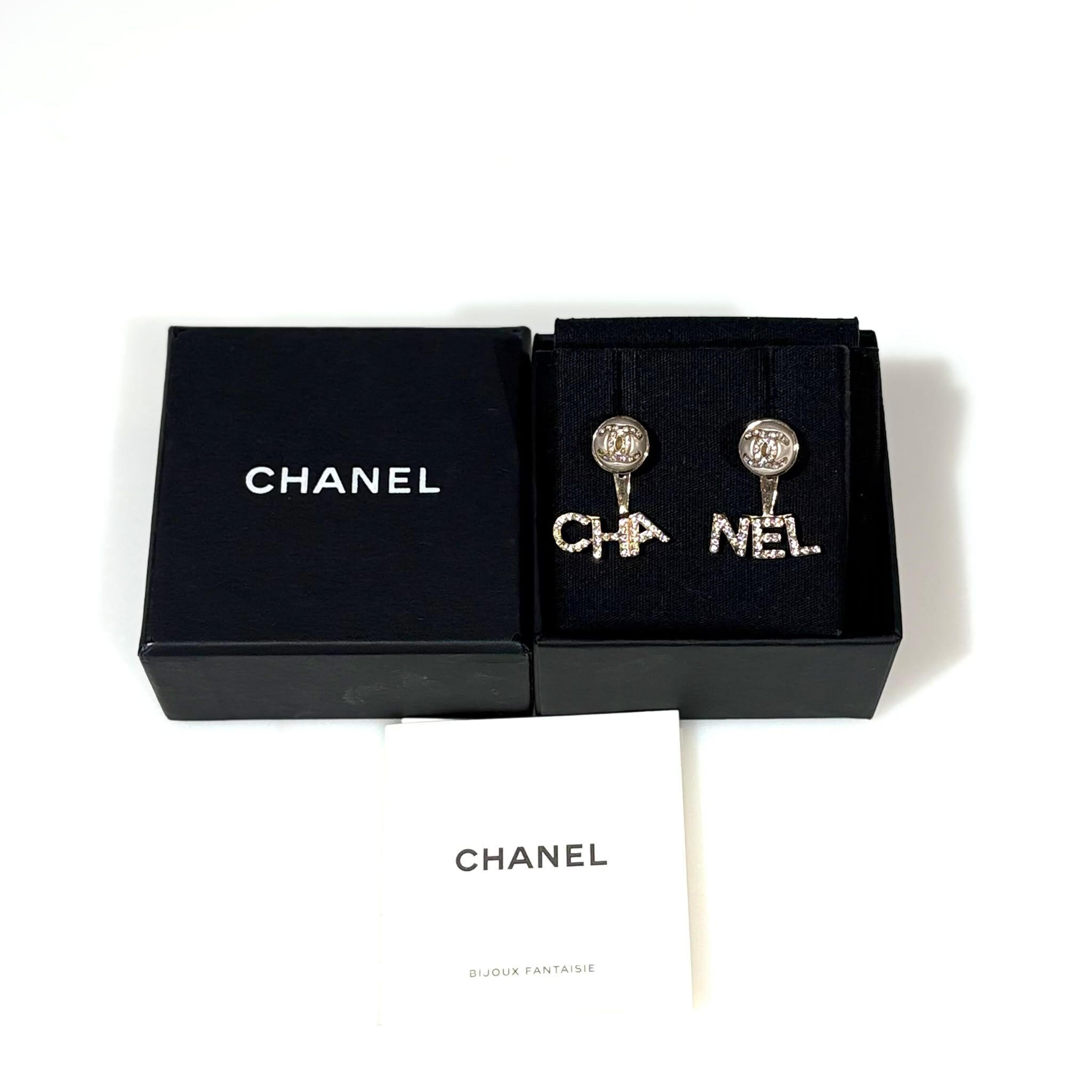 全新CHANEL耳環 2x2.2CM AB6484 水晶字母耳環 #BRAND NEW #香榭站正品