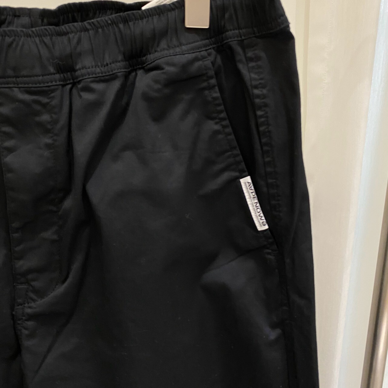 Aape 美式極簡純色直筒寬版休閒長褲 MA620XXL