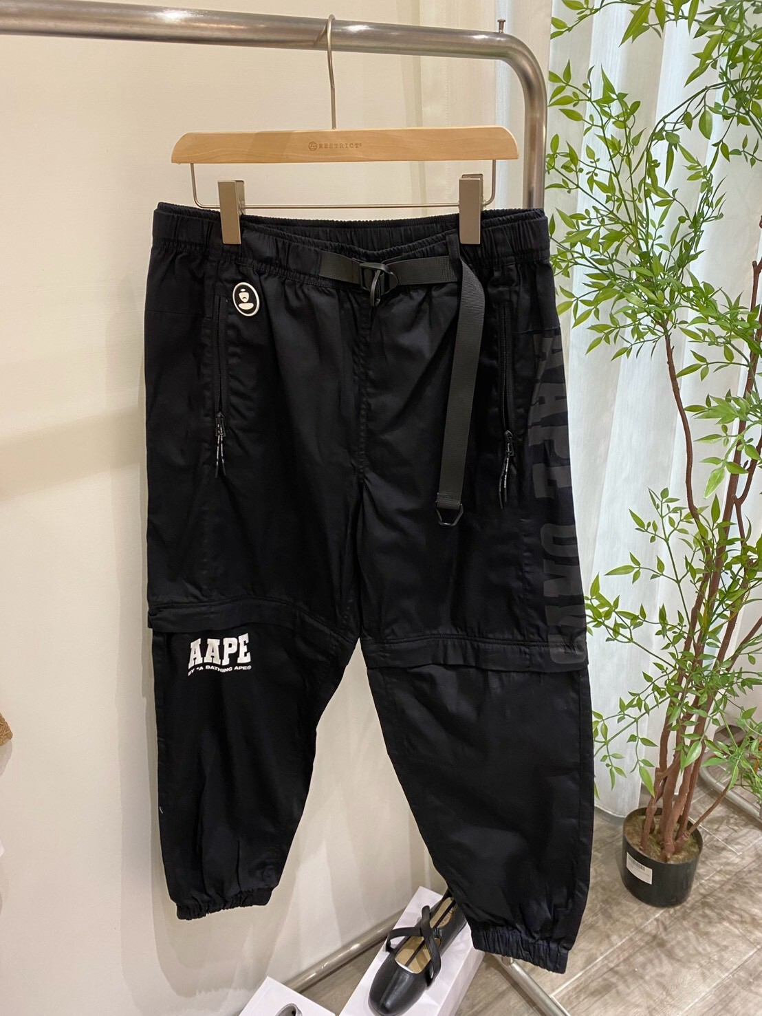 Aape 美式貼章二合一可拆卸長短褲 M6830XXI