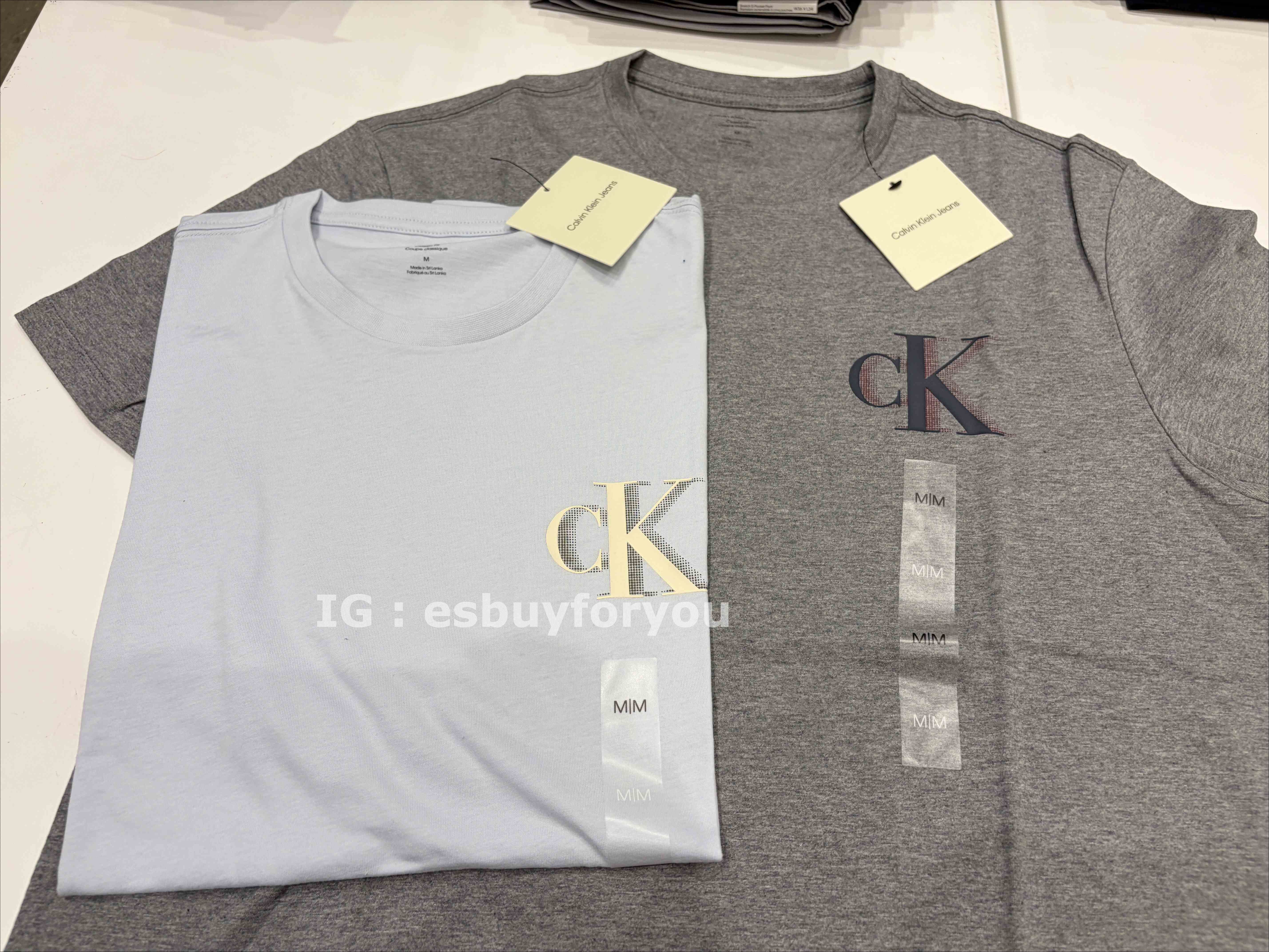 CK 男大人 造型漸層小字樣 短TEE (2色)
