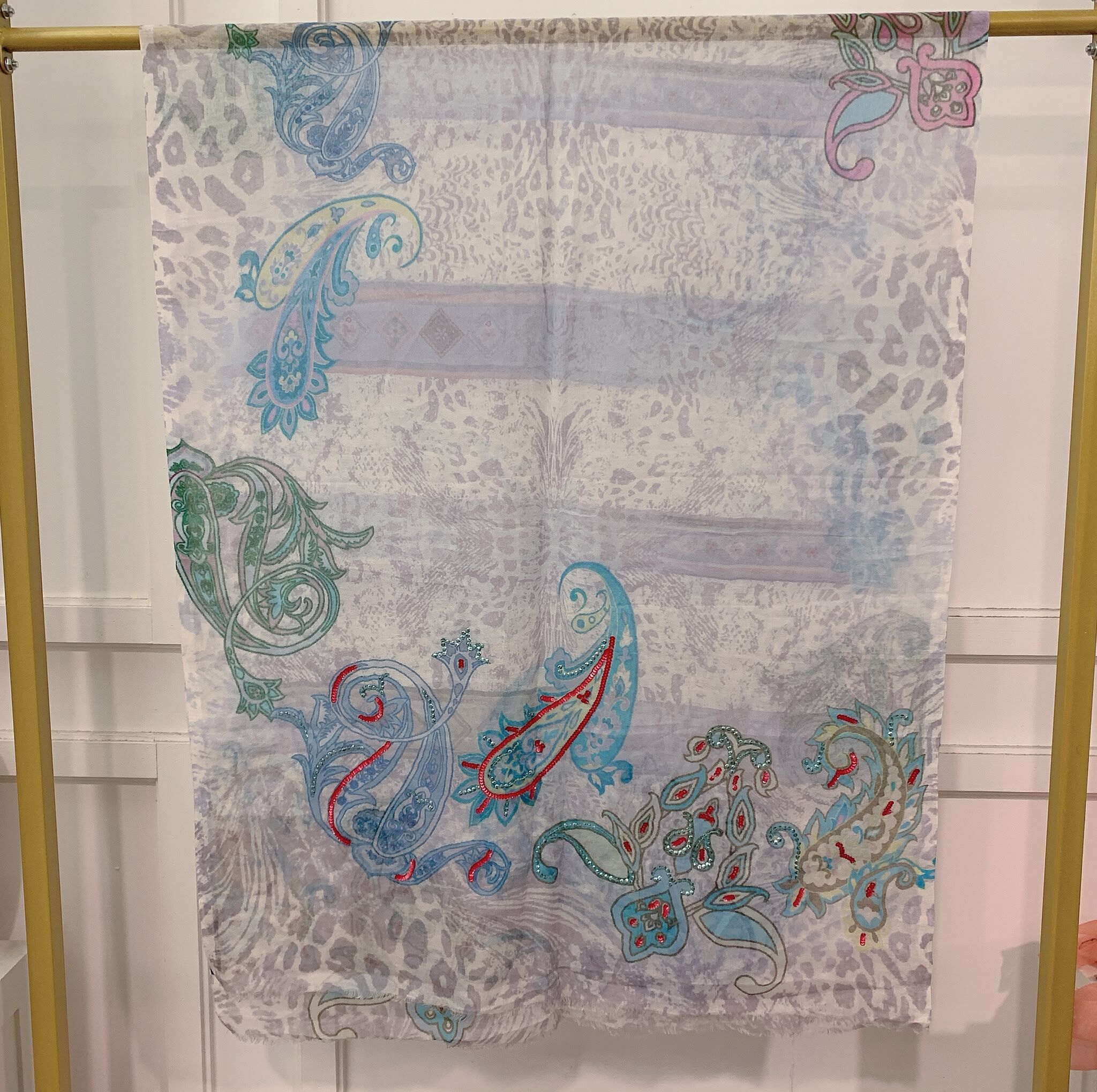 B16 45% Modal 30% Linen 15% Cotton 7% Silk 3% Polyester 約: 70 x 190 cm -M