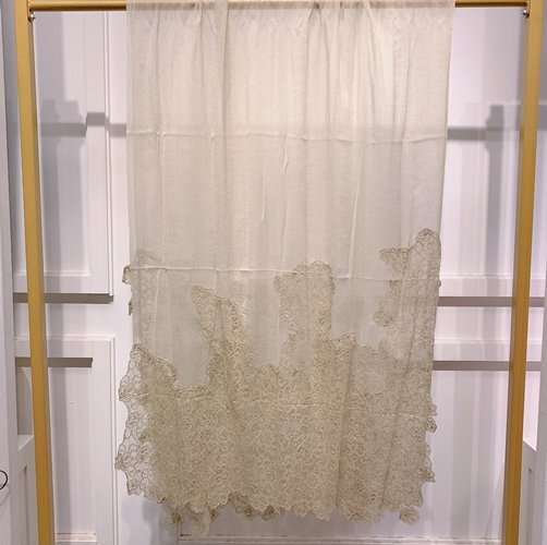 B25 100% Wool ( Fine Wool) 約: 70 x 190 cm -M